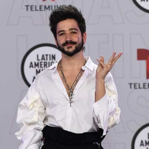 Camilo arrives at the Latin American Music Awards 