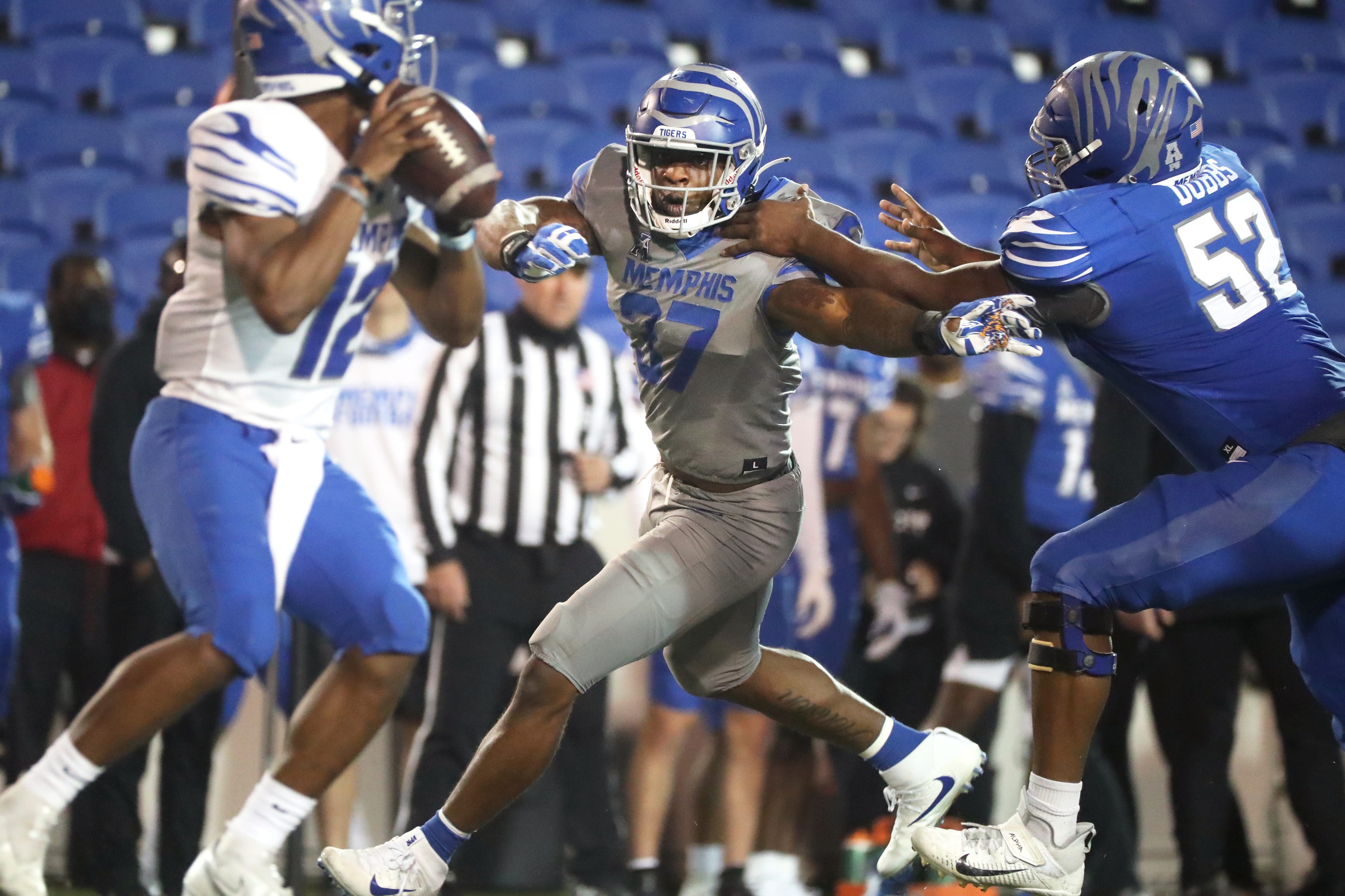 Memphis football bowl projections TigersTennessee Vols in Birmingham