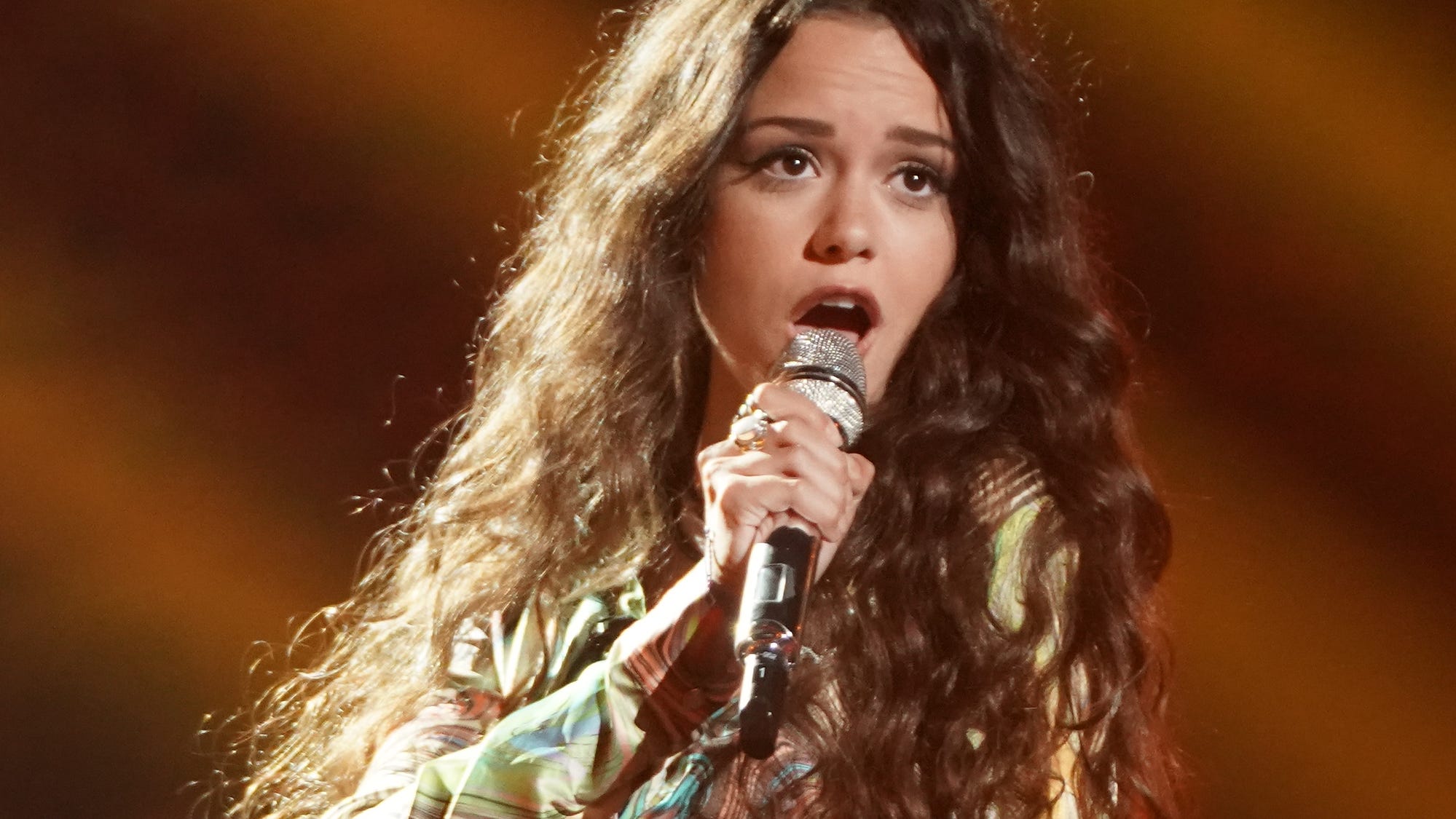 American Idol: Casey Bishop sings 'Over the Rainbow,' lands in Top 9