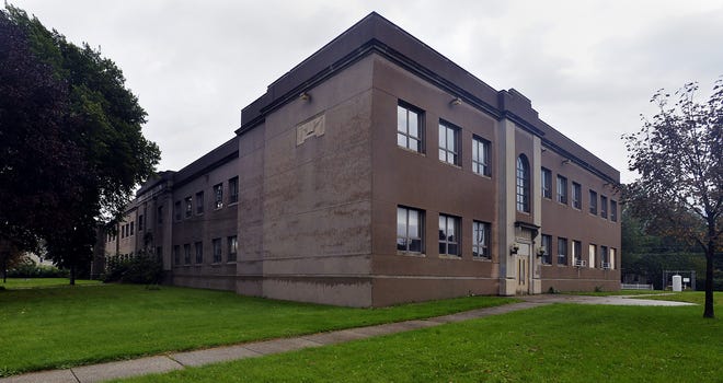 Erie School District lists one of oldest buildings