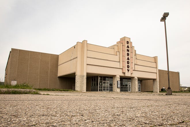 The Danbarry Cinema building located on Pawnee Road off Bridge Street is one of the possible locations for Paper City Cinemas.
