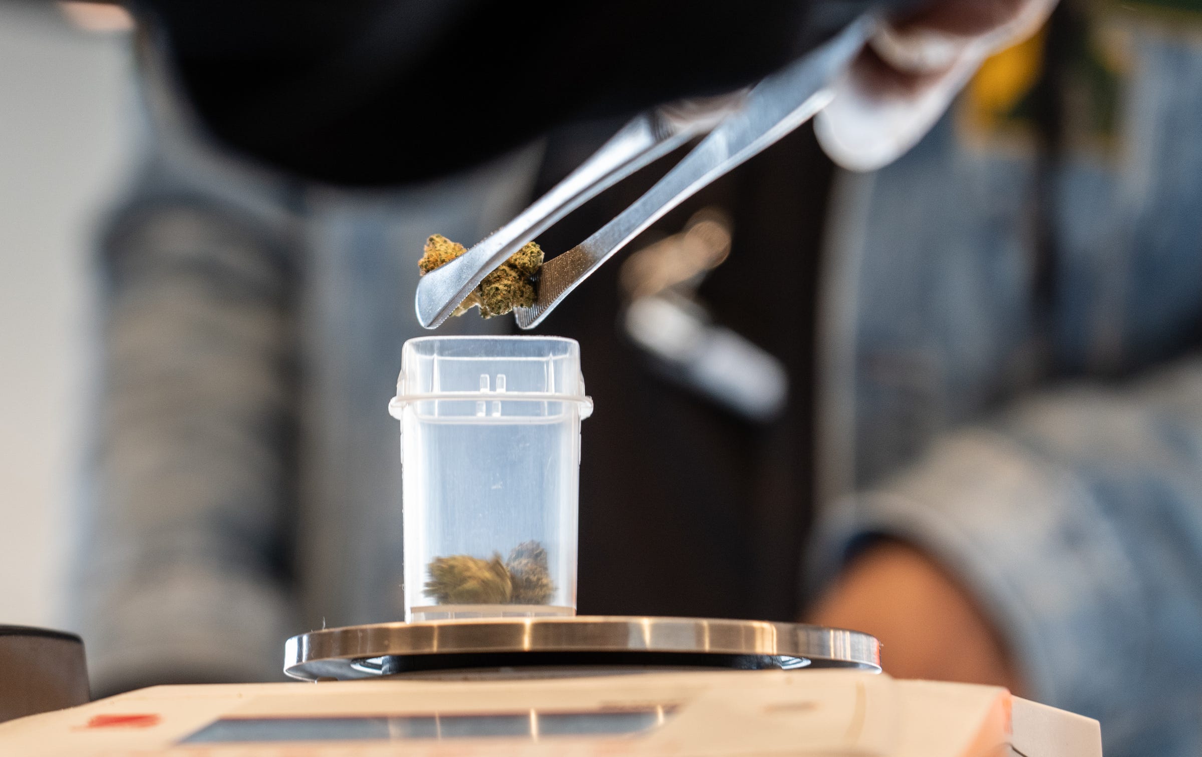 Detroit receives 90 applications for 60 available marijuana licenses, including retail