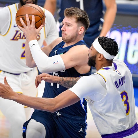 Luka Doncic and the Mavs are creeping up on Anthon