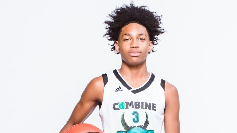 Hubert Davis maintains relationship Roy Williams built with 2023 recruit Robert Dillingham Hubert Davis maintains relationship Roy Williams built with 2023 recruit Robert Dillingham