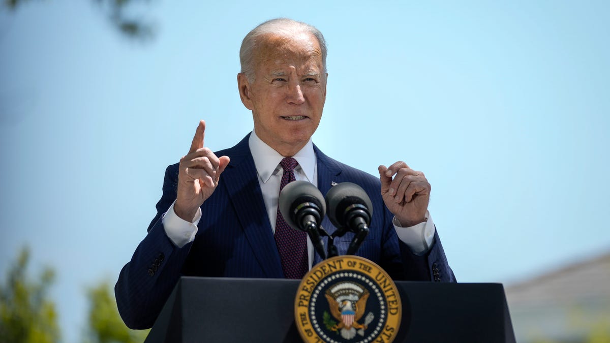 U.S. President Joe Biden speaks about updated CDC mask guidance on the North Lawn of the White House on April 27, 2021.