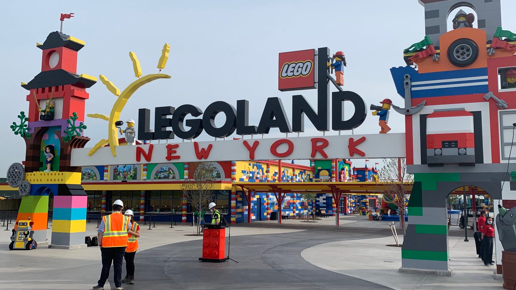 Legoland NY Invites 2019 Pass Buyers To Visit Park Before Opening legoland-ny-invites-2019-pass-buyers-to-visit-park-before-opening