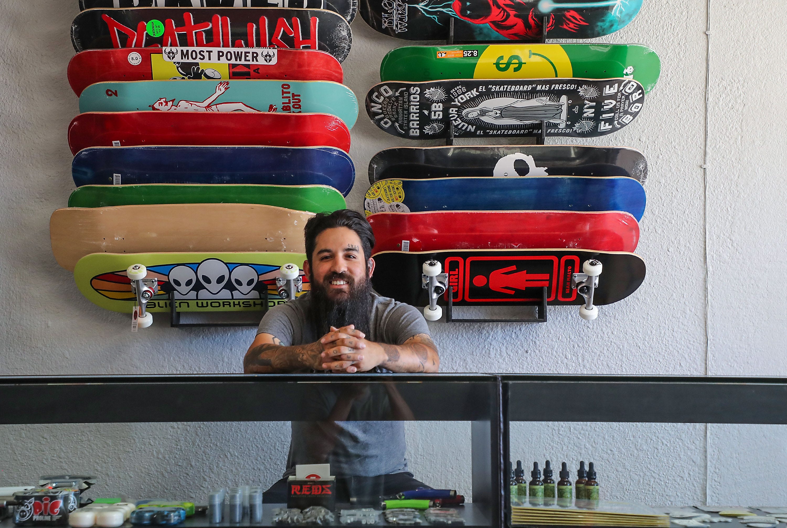 New Desert Hot Springs skateboard shops carries Alien Enjoi