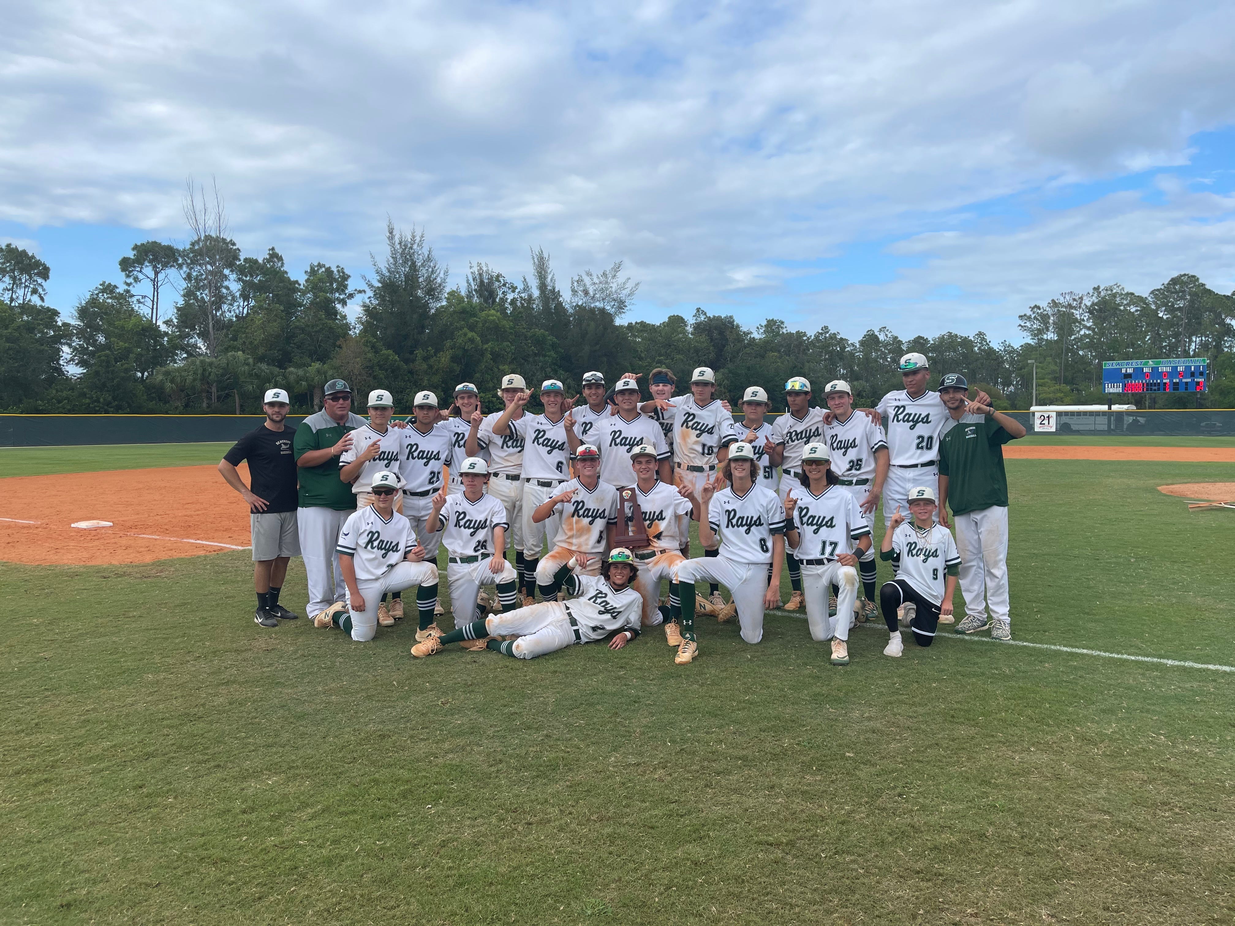 Naples, Fort Myers baseball, softball district champs crowned Thursday