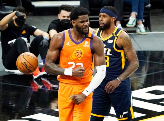 Deandre Ayton and the Phoenix Suns are on the rise on the court and in odds to win the 2021 NBA title.