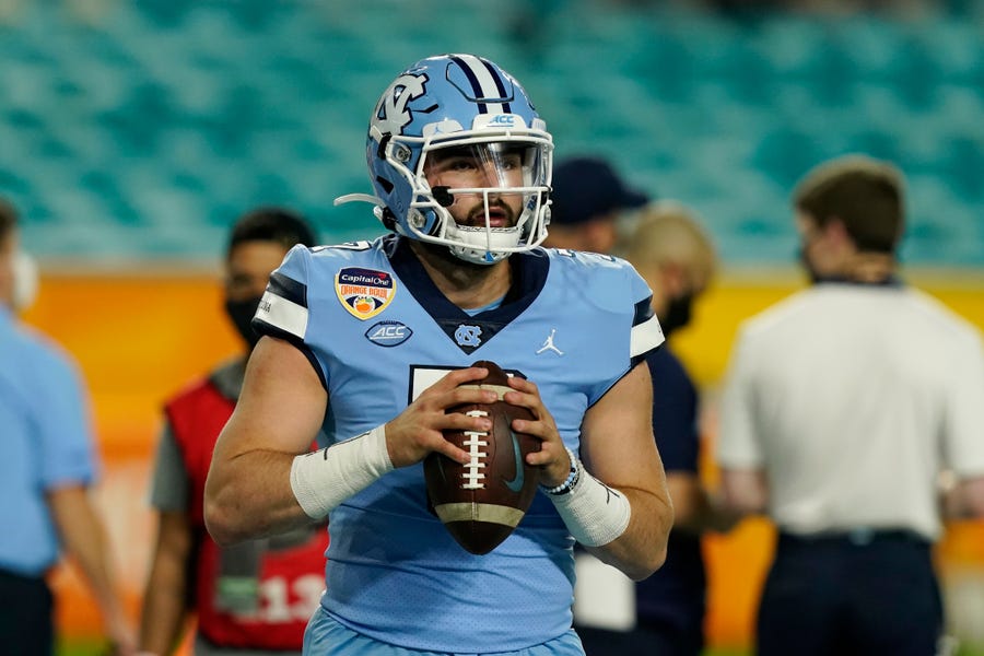 Early projections put UNC QB Sam Howell among top prospects for 2022 NFL Draft