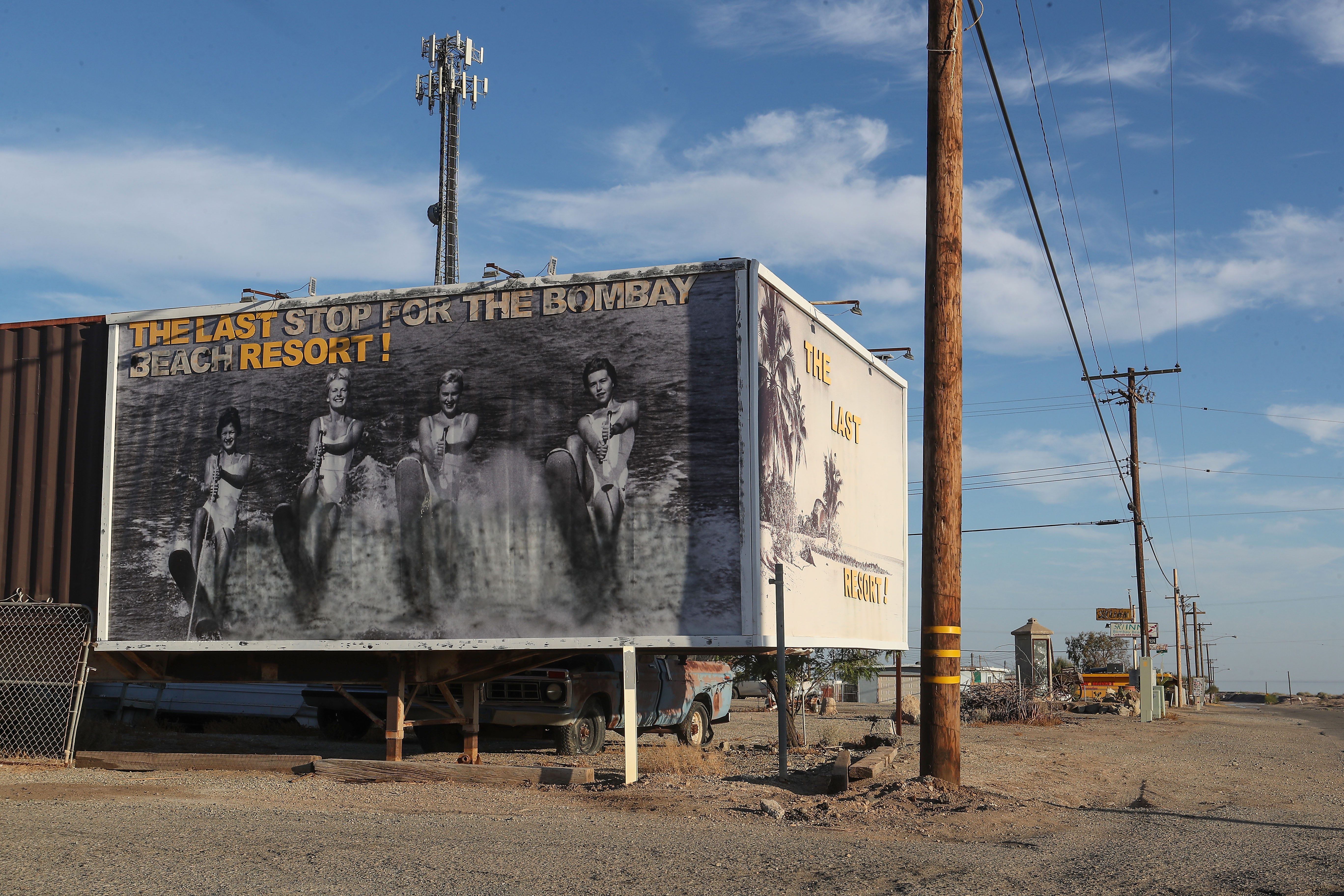 The small community of Bombay Beach has had a mini-resurgence and by 2020 had become popular with artists and eccentrics.