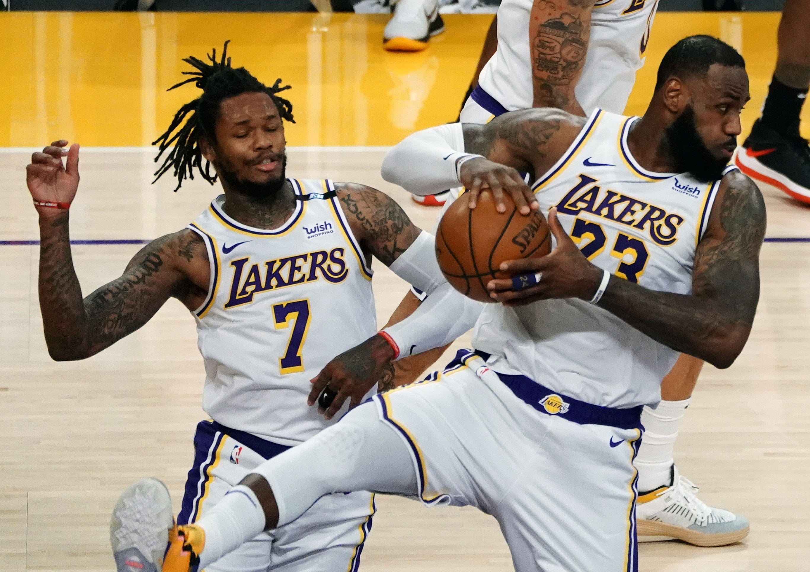 Lebron James Injury Woes Could Put The Lakers In A World Of Hurt