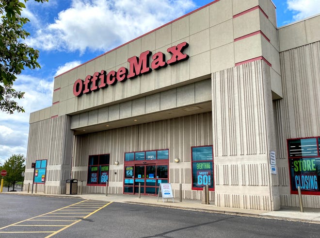 The OfficeMax in Novi is closing its doors June 12, according to the company.