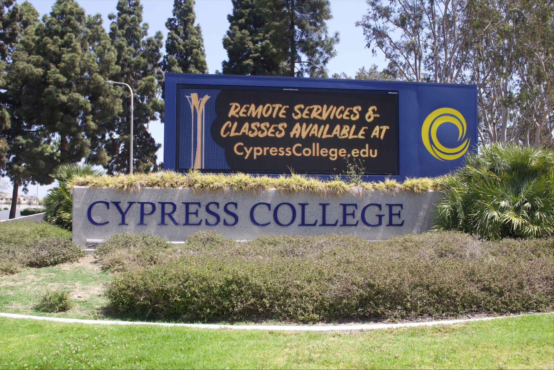 Cypress College criticized by faculty union for not defending teacher