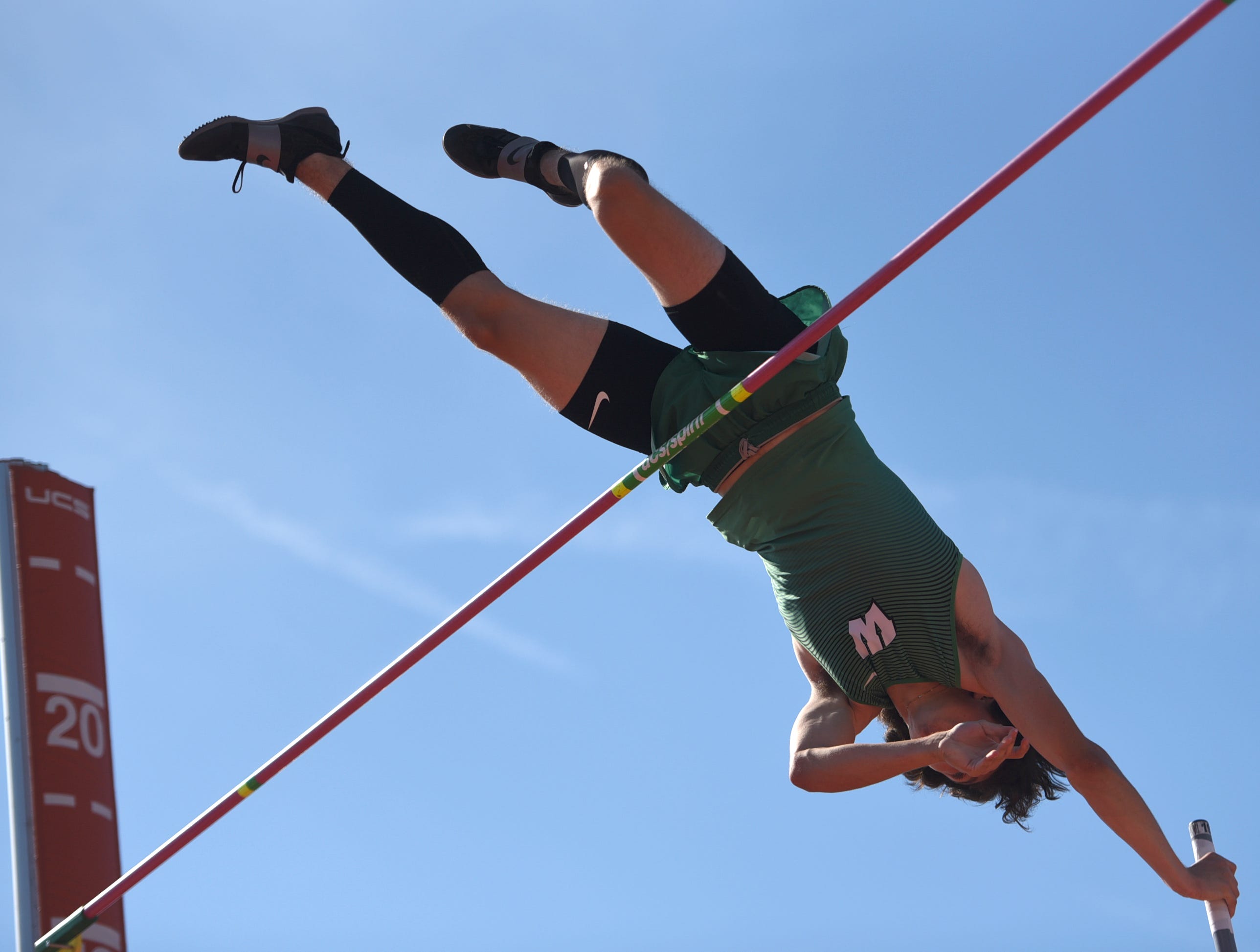 UIL State Track Woodsboro's Meacham breaks Class 2A pole vault record