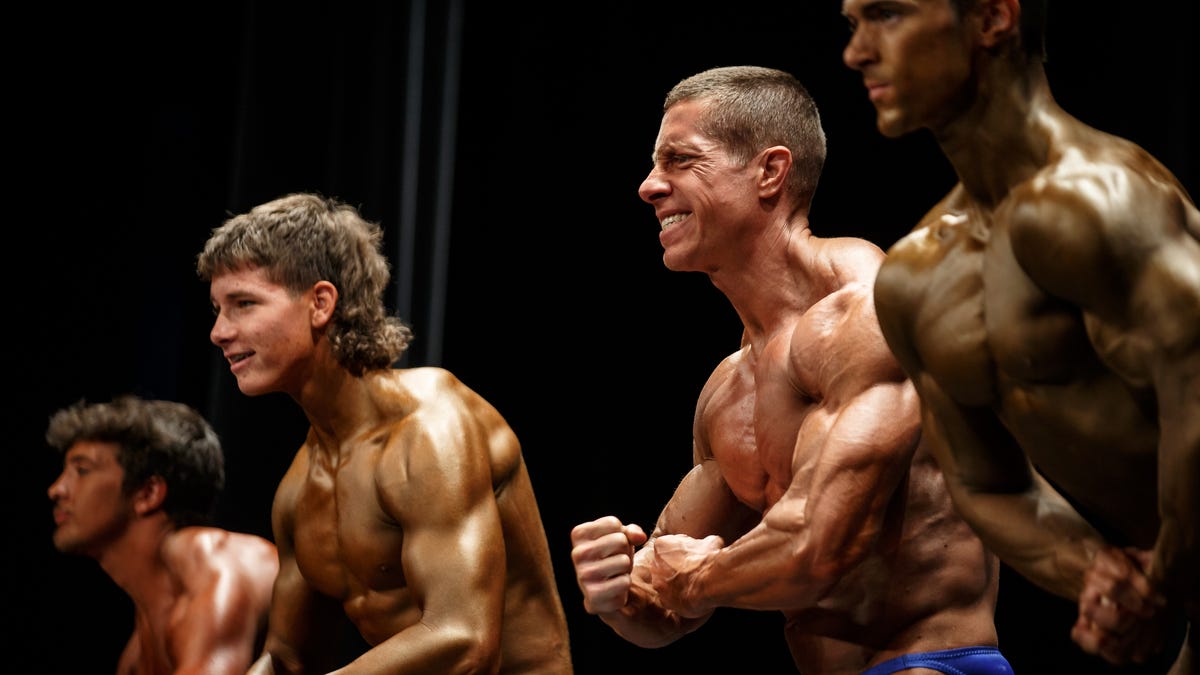 Bodybuilders compete in NANBF Natural Iowa Competition in Des Moines