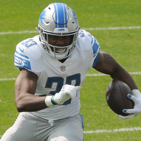 Kerryon Johnson had a career low in carries for th