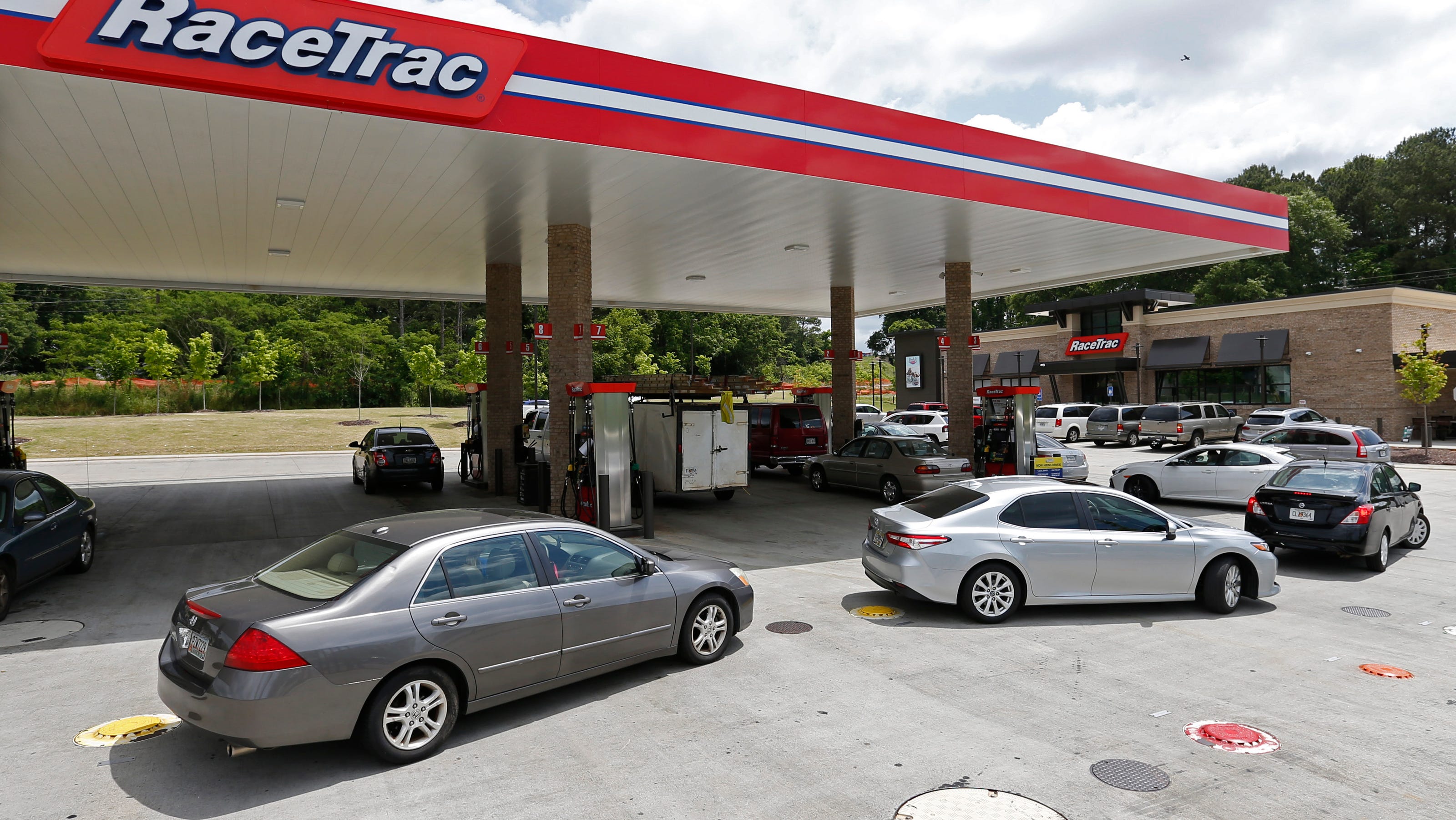 GasBuddy prices Athens GA: Find cheapest fuel prices in the area