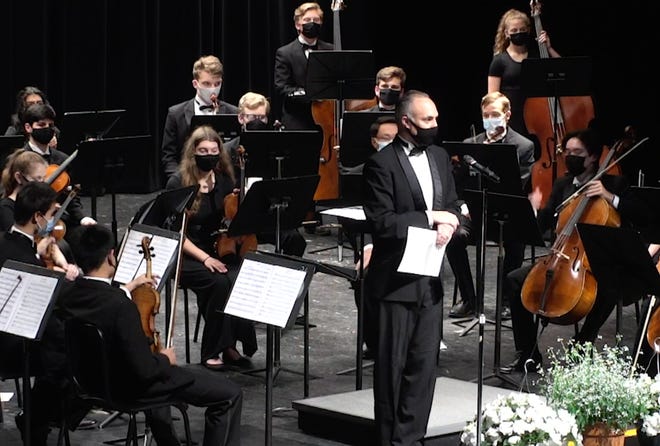 The HHS Orchestras concert with annual Spring Awards program, conducted by Roberto Iriarte, is shown on HCTV this week.