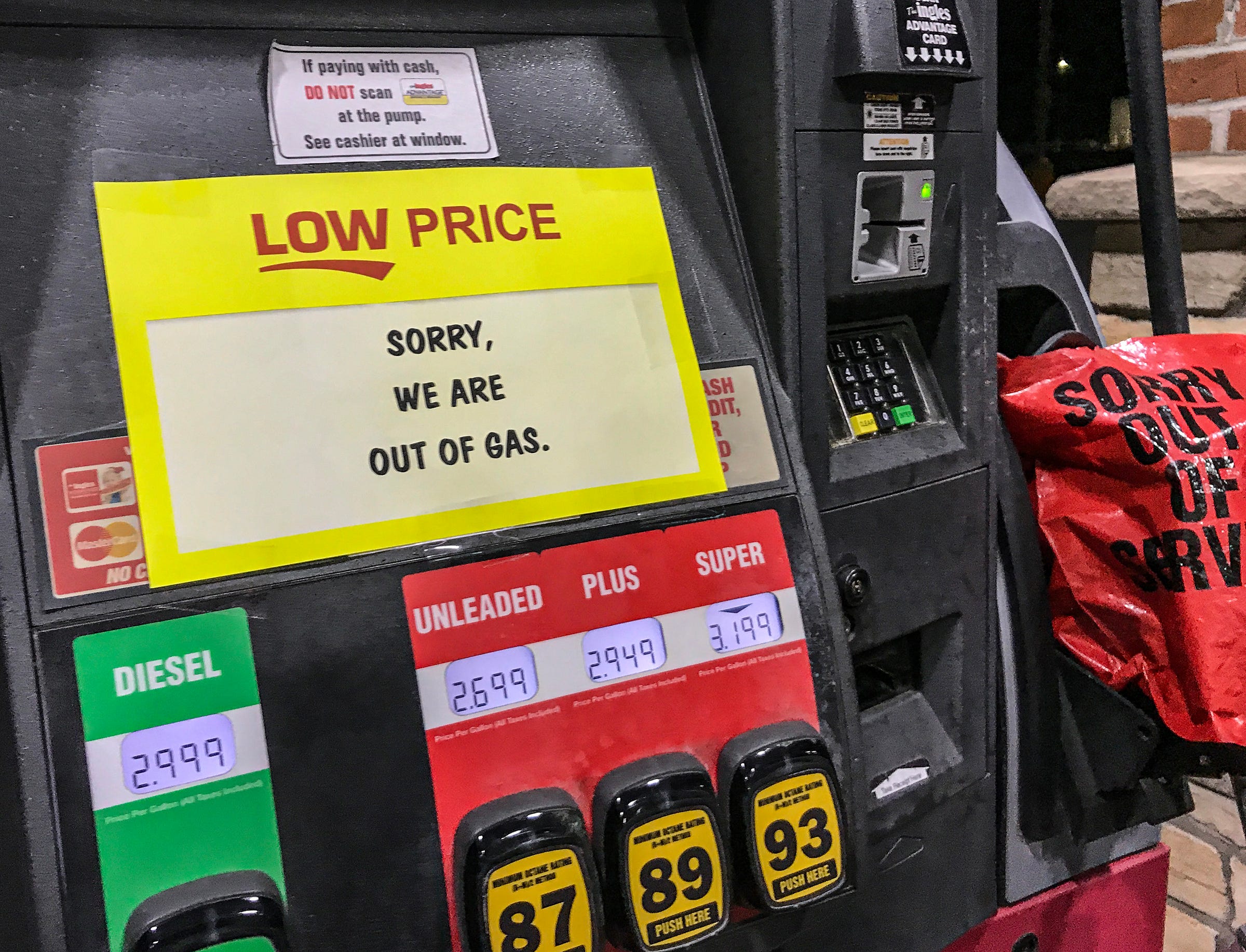 Daily Distraction Hey Don T Fill Plastic Bags With Gasoline