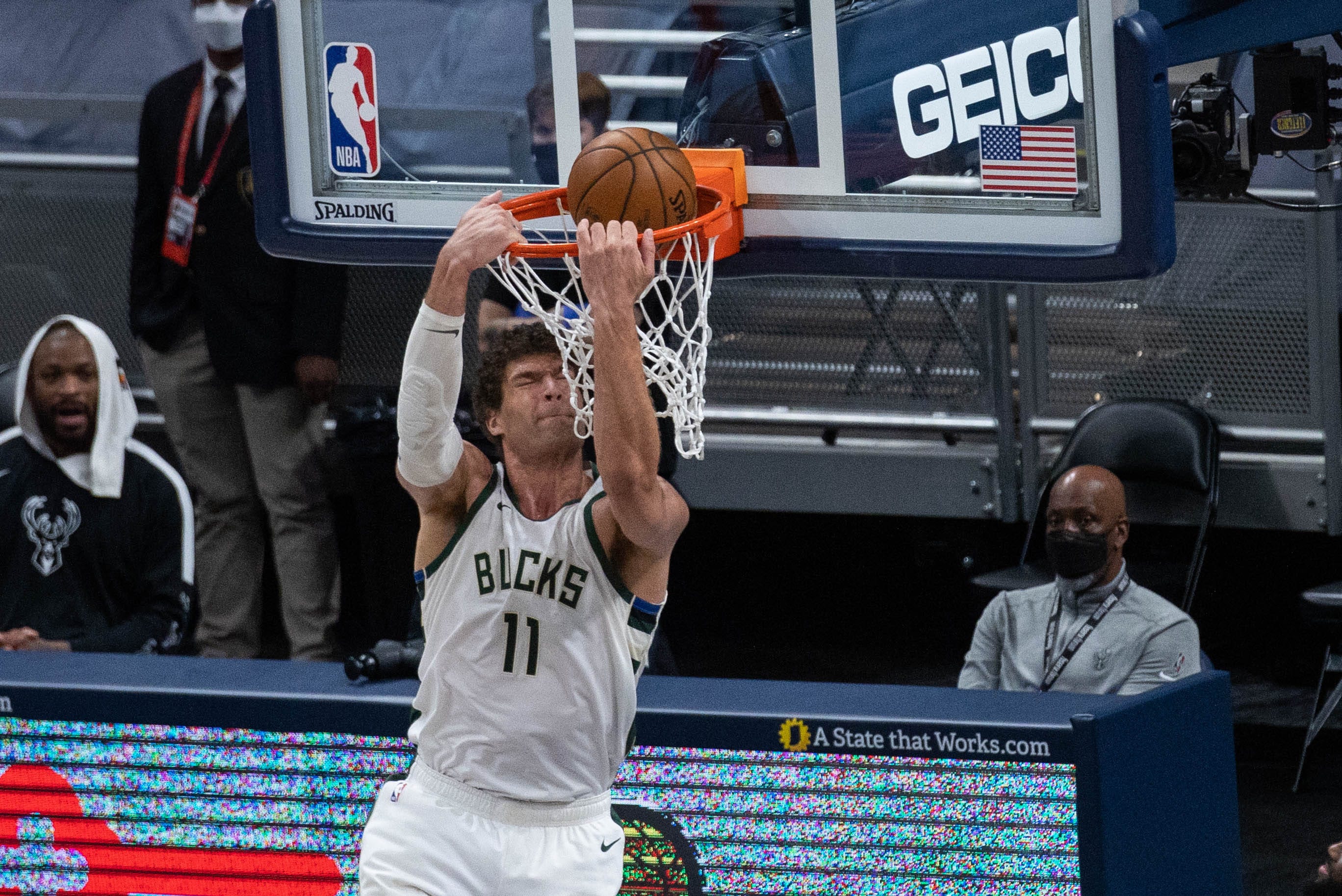 game 6 nba finals 2021 streaming