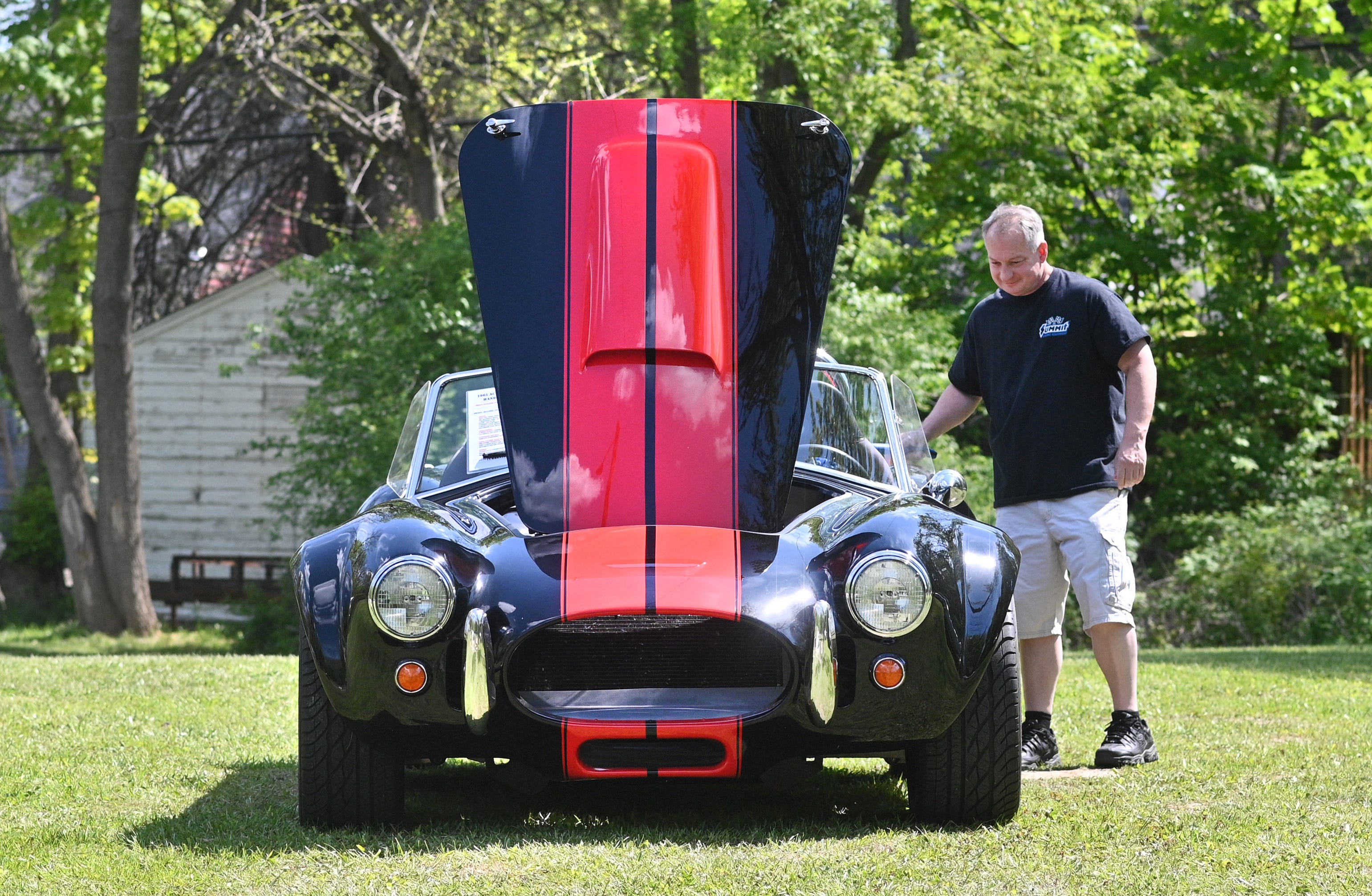 Classic Car Buffs Gather In Detroit To Show Off Their Pride And Joy