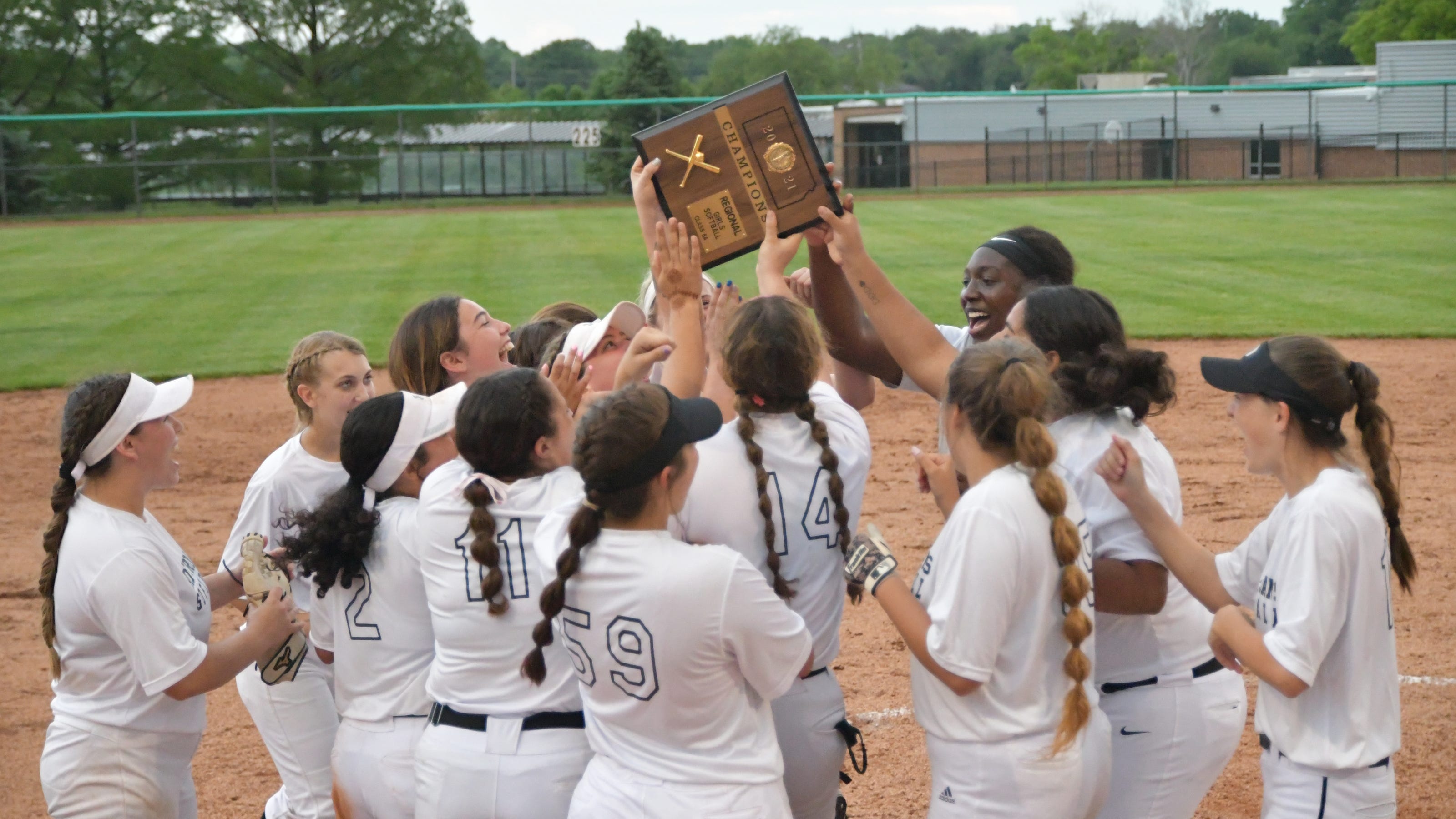 Armed Dangerous Canady Pitches High To 6a Regional Softball Title Armed Dangerous Canady Pitches High To 6a Regional Softball Title