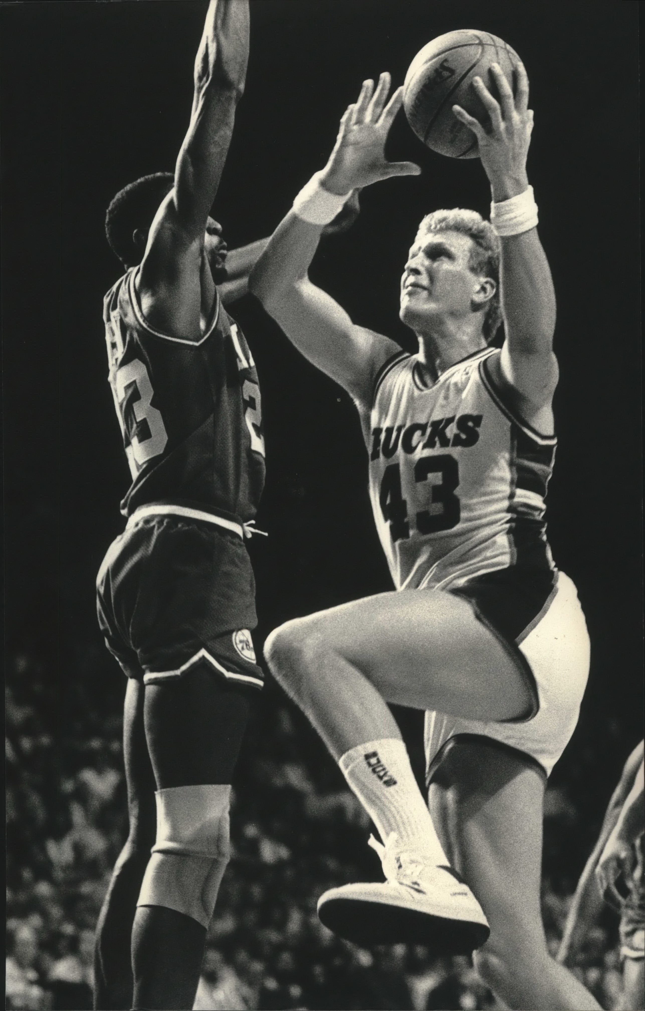 Milwaukee Bucks Court GAME THREAD Our Milwaukee Bucks (9