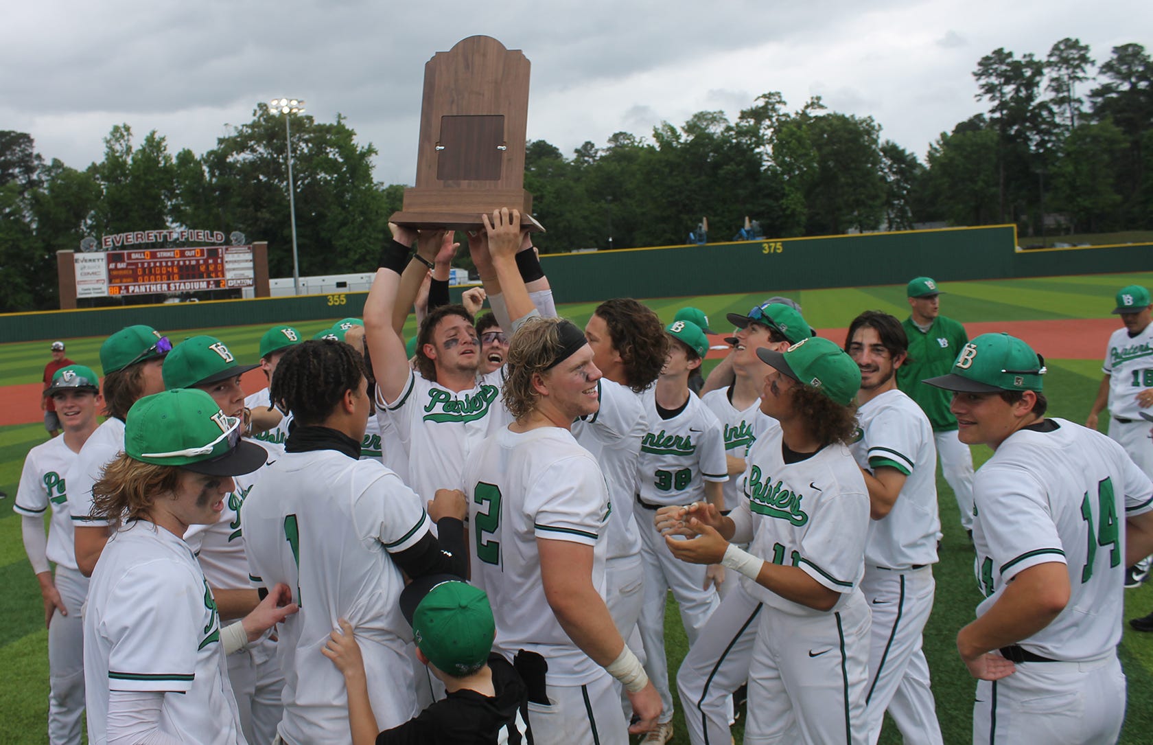 Van Buren and Alma players suit up for American Legion baseball
