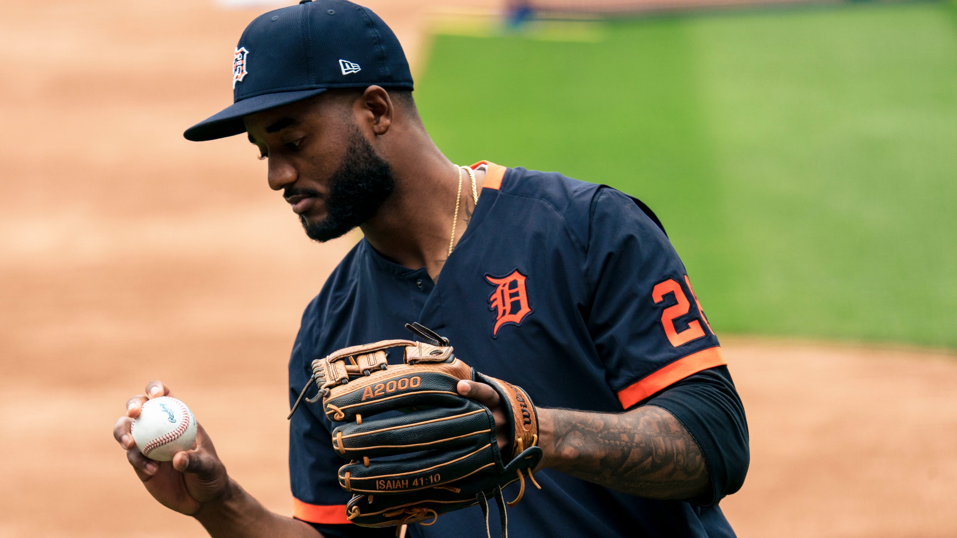 Niko Goodrum #28 of the Detroit Tigers warms up before the game against the Kansas City Royals at Kauffman Stadium on May 21, 2021 in Kansas City, Missouri. (Photo by Kyle Rivas/Getty Images)