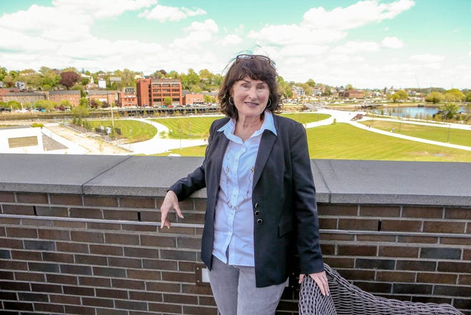 RIHub’s managing director, Annette Tonti, makes it her business to nurture entrepreneurs in the Ocean State, and to make the state fertile ground for startups.