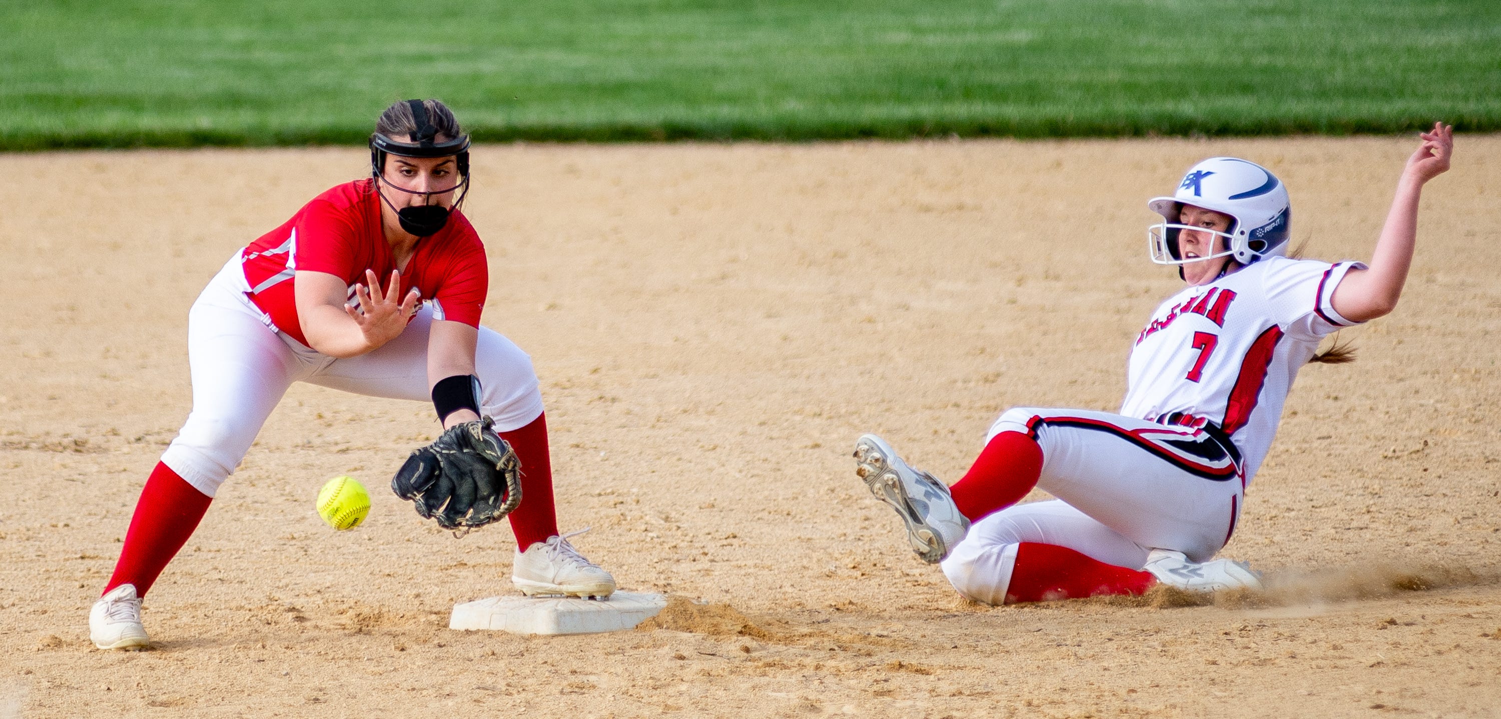 Stillman Valley beats Oregon but can only tie Hawks for BNC title