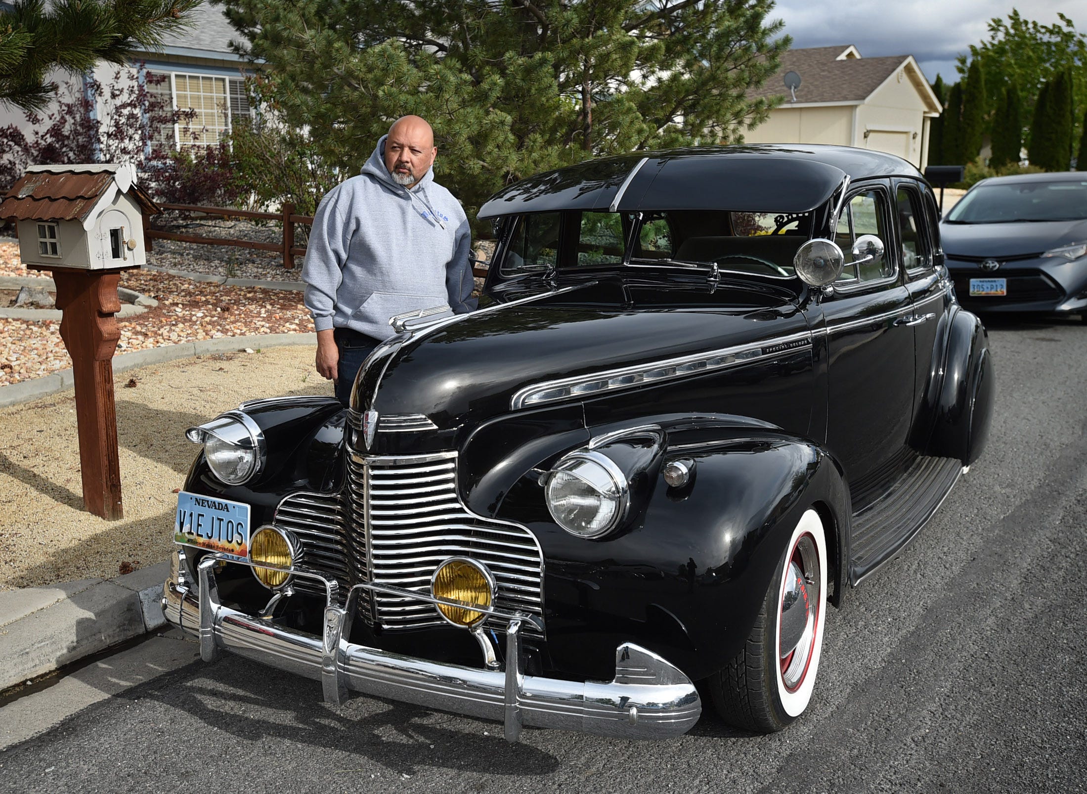 Riding Low And Slow Reno Resident Founded The Viejitos Car Club