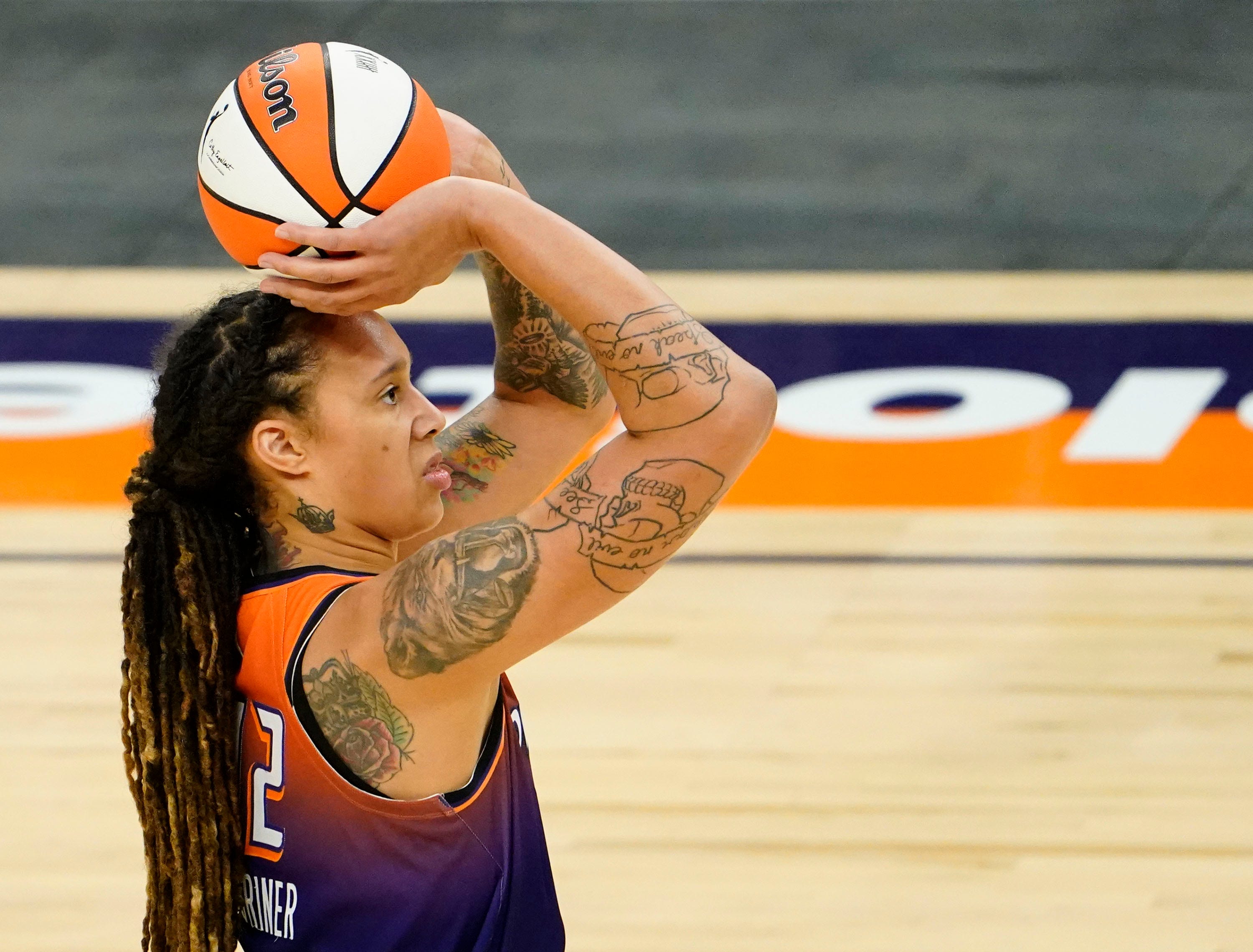 Phoenix Mercury play first of consecutive games vs. Chicago Sky on Tuesday