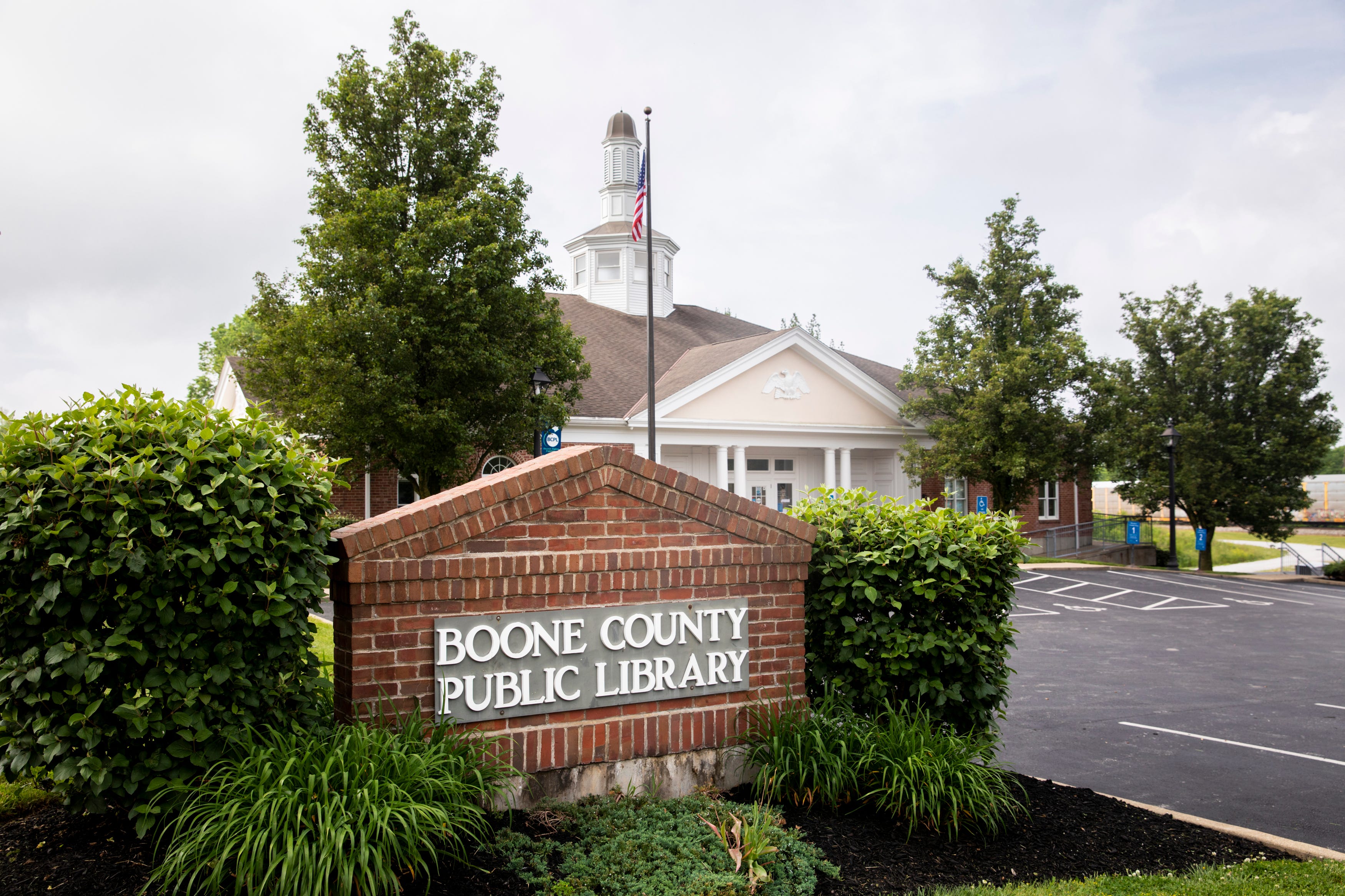 Northern Kentucky Florence Officials Irked Walton Gets A New Library