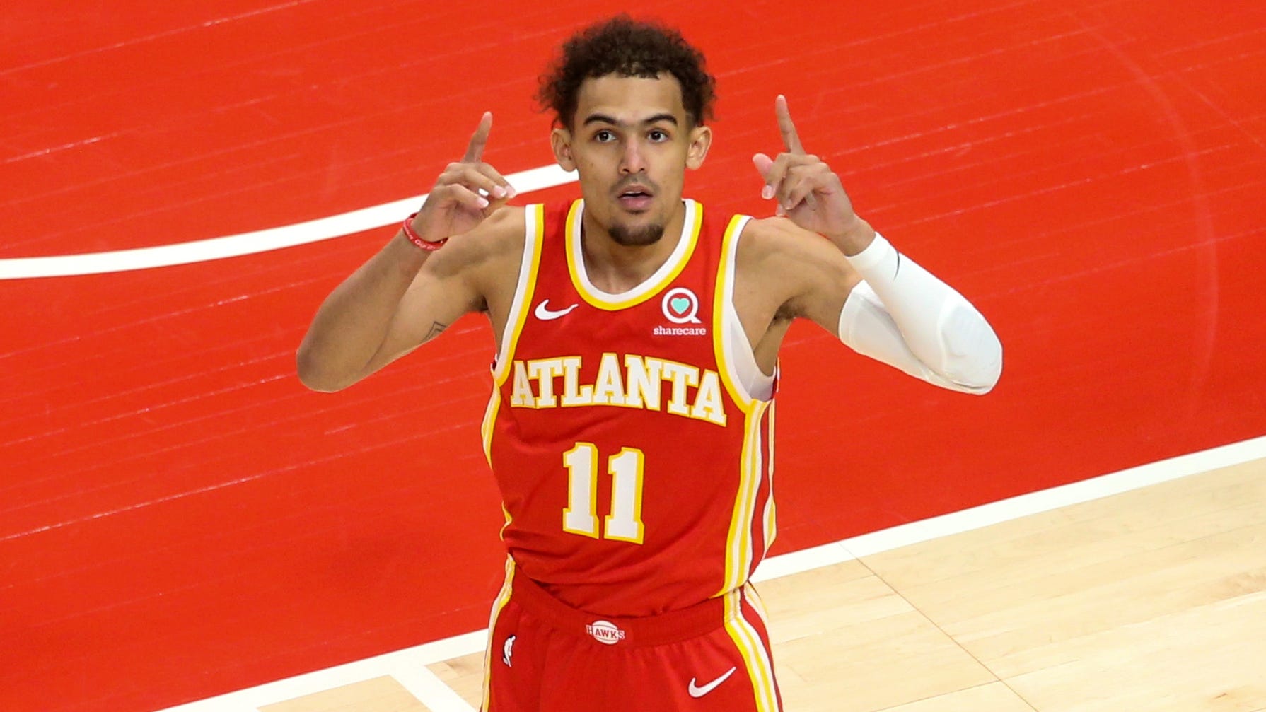Trae Young gives Hawks 2-1 series lead over Knicks in NBA playoffs