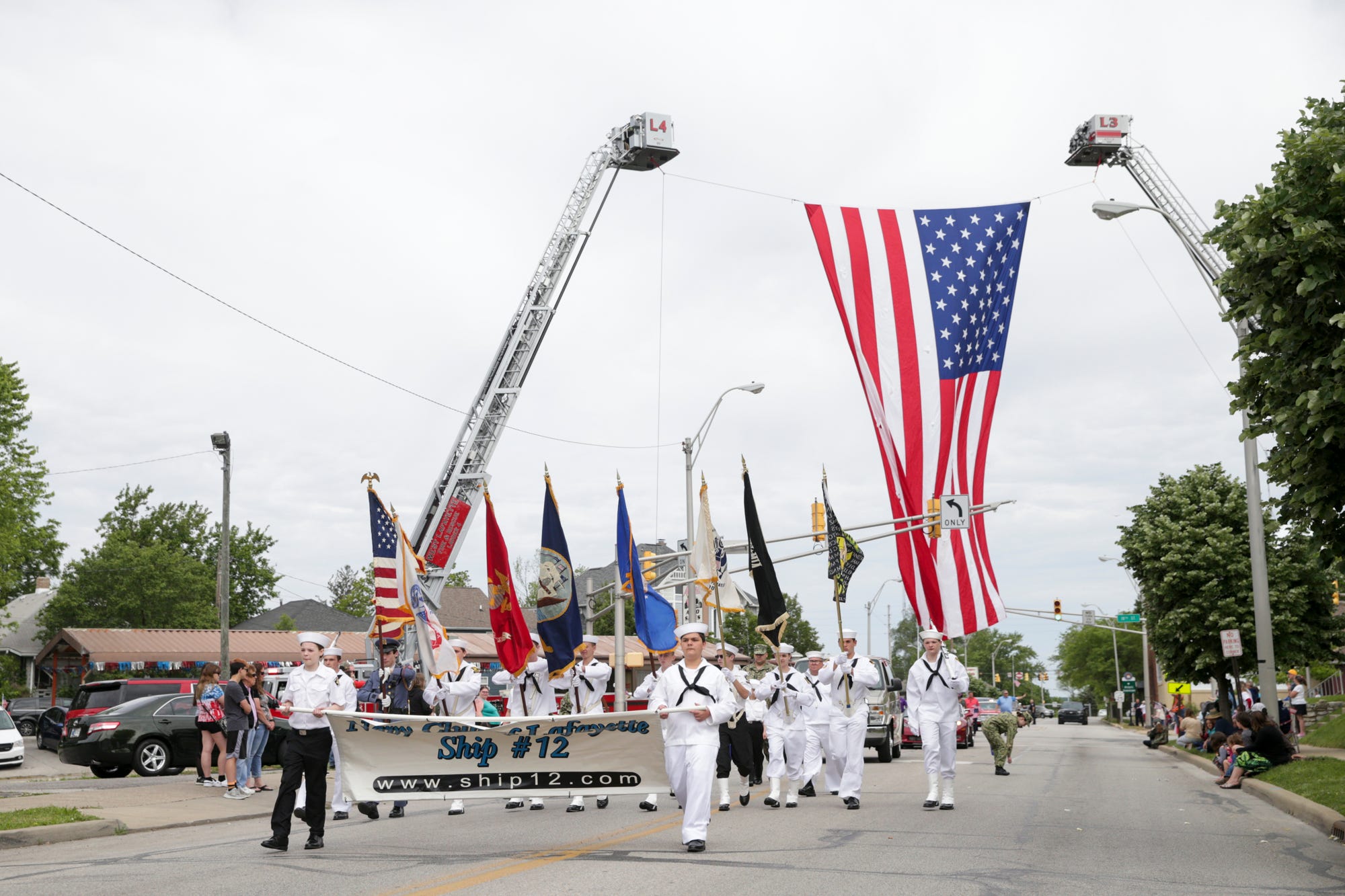 Memorial Day parade, program give back to veterans, their families