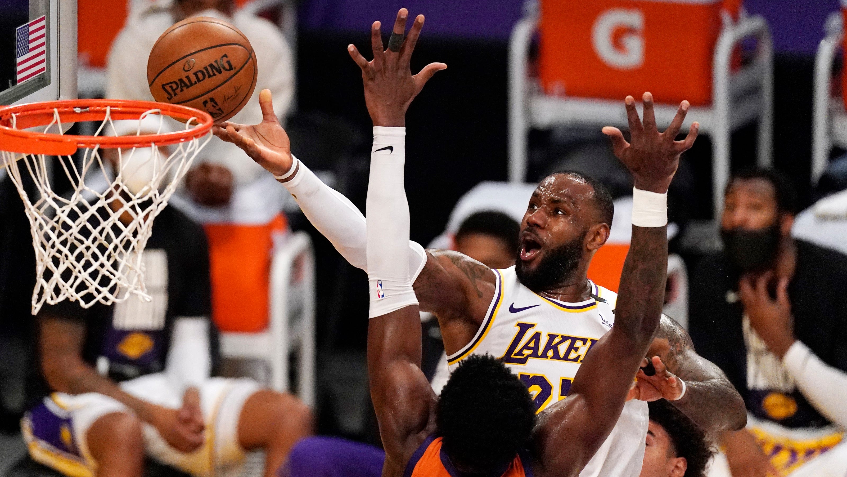 LeBron James, Lakers facing elimination after dismantled by Phoenix Suns