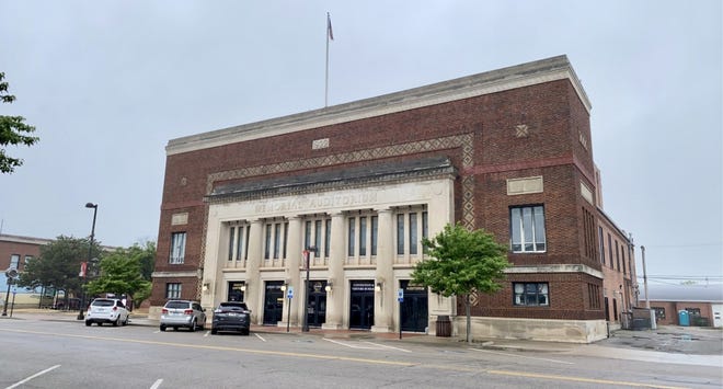 The Memorial Auditorium on N Washington Ave in Wellington where the Wellington Chamber of Commerce is located