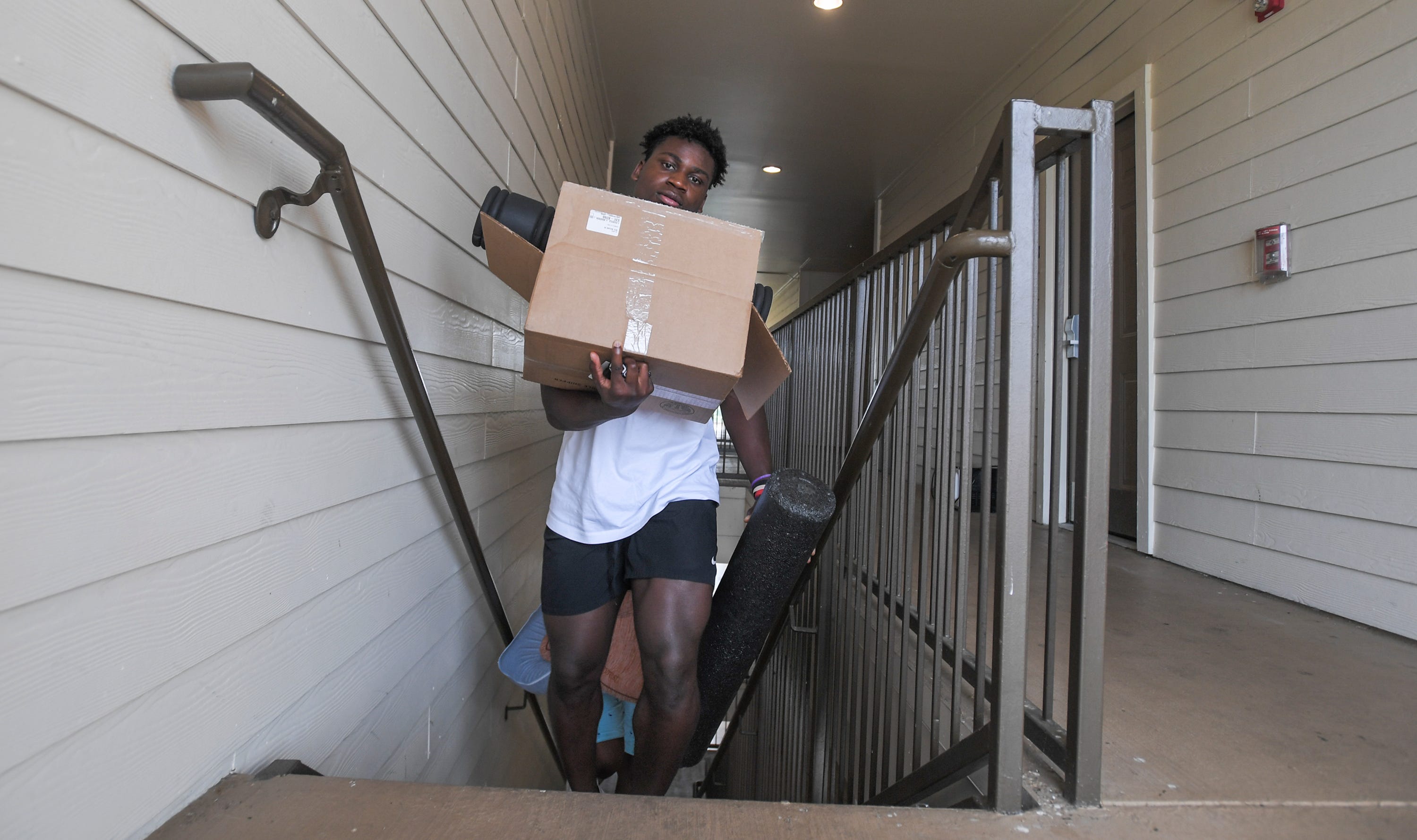New Ragin' Cajuns linebacker KC Ossai moved in Tuesday with other UL freshmen football players for summer workouts.