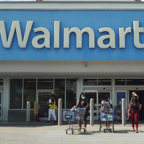 Walmart stores stopped requiring masks for fully v