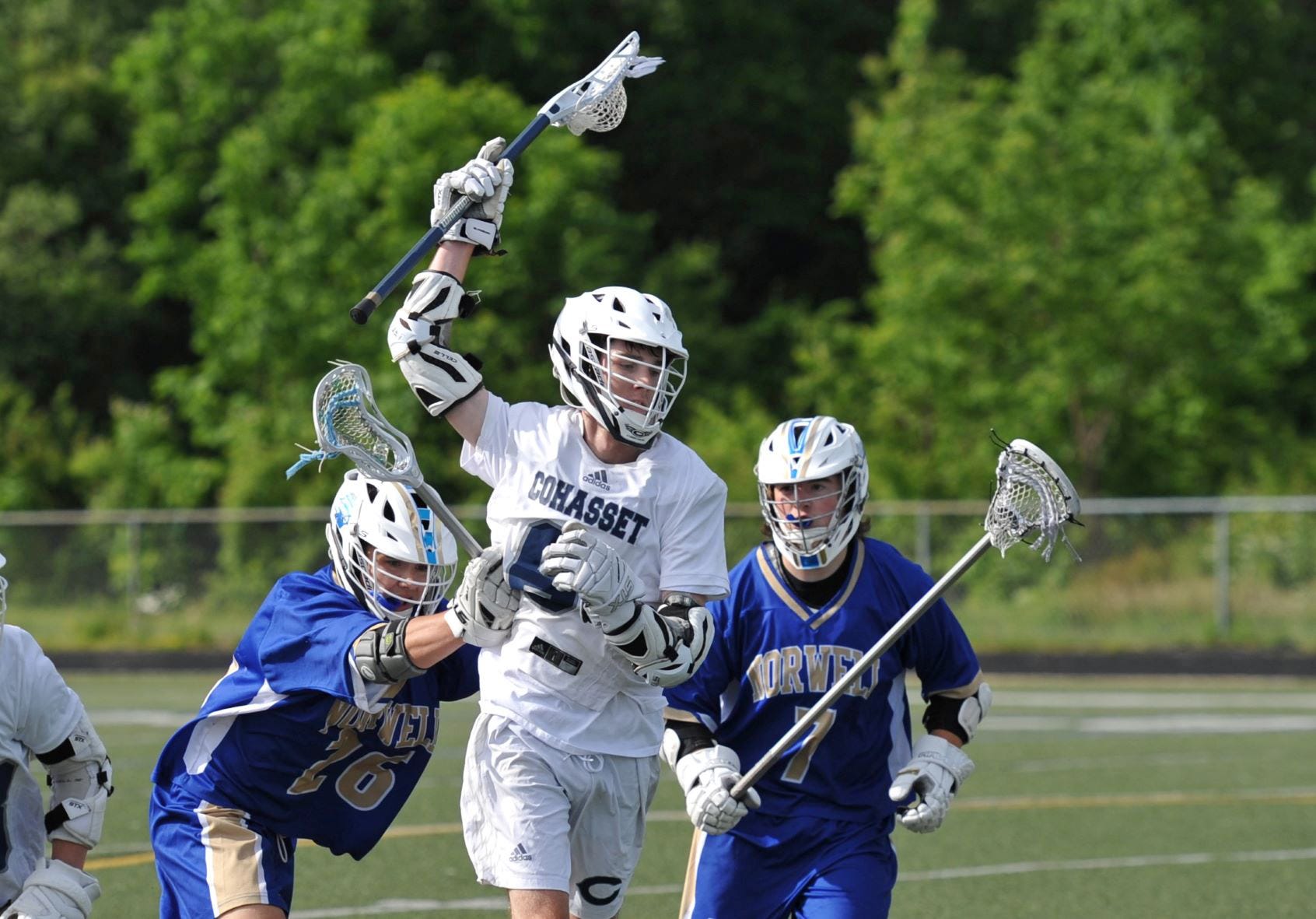 Norwell boys lacrosse earns nailbiting win over rival Cohasset