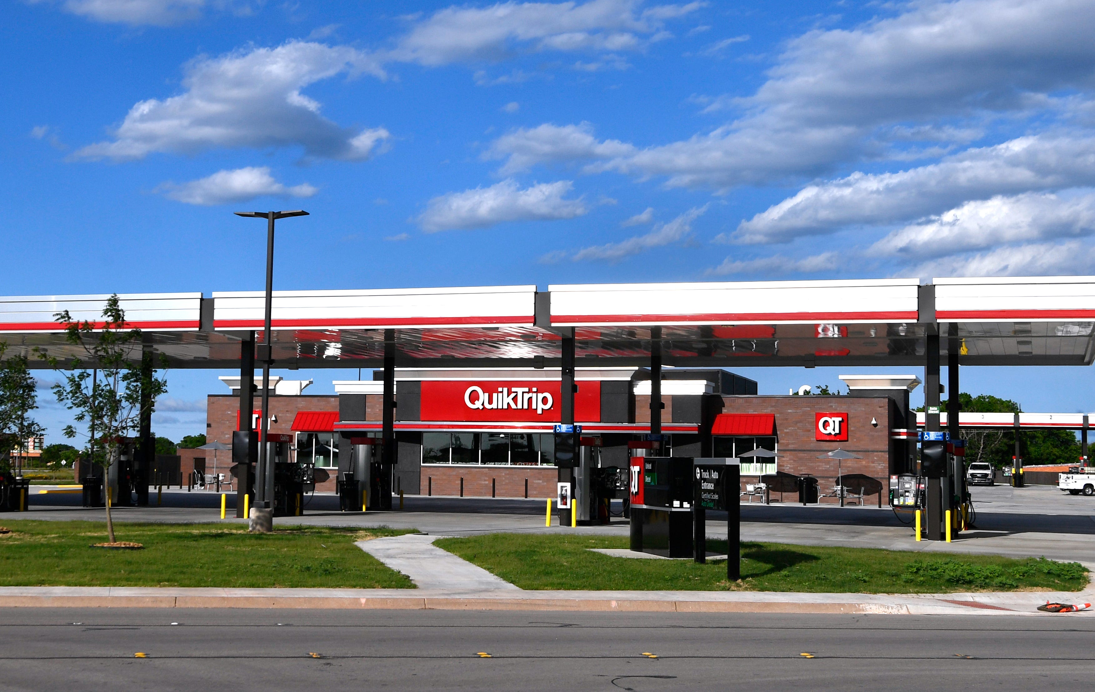 When Does Quiktrip Kitchen Open