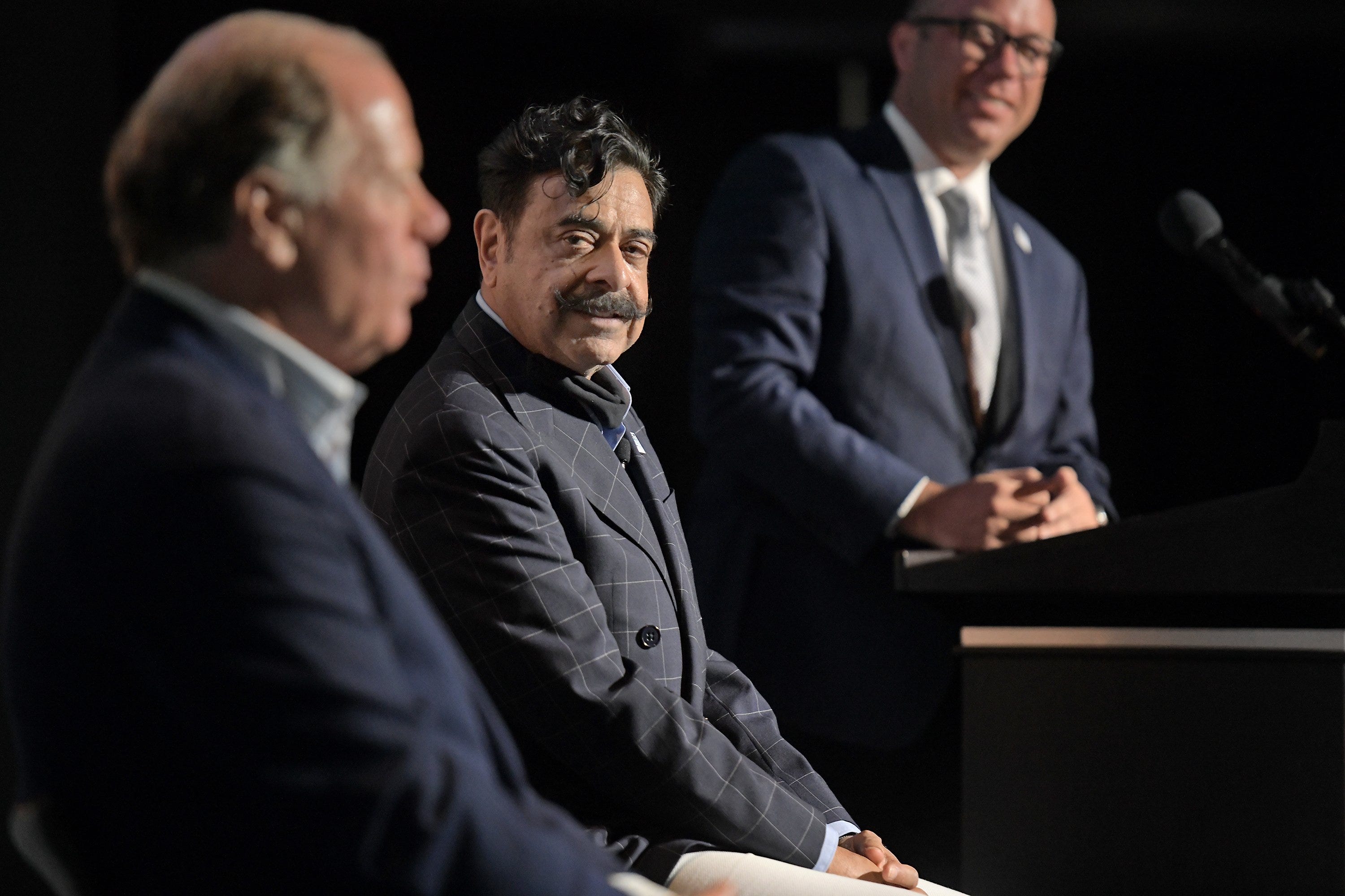 Jacksonville deal with Shad Khan for Four Seasons would get full return