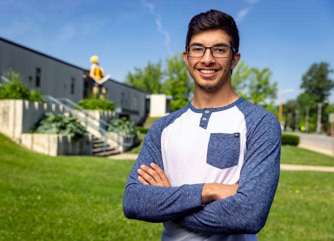 Southeast High School senior Glen Gochenour is heading to Saint Louis University in the fall to study pre-med with hopes to become an emergency room doctor. [Justin L. Fowler/The State Journal-Register]