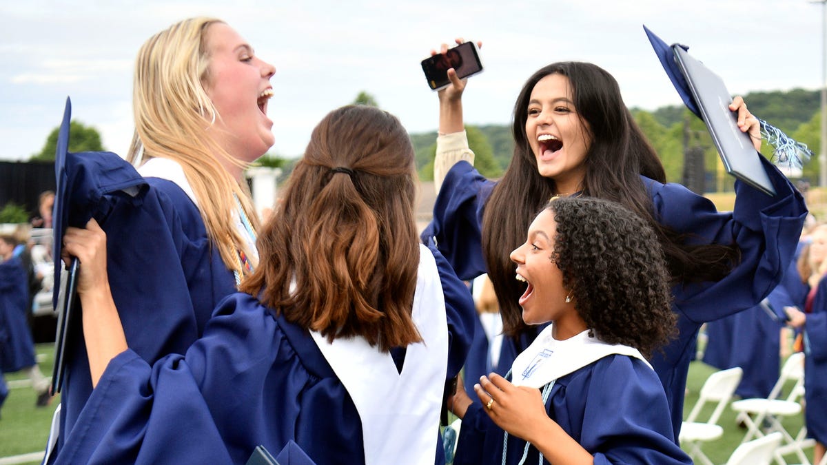 Graduation 2021 Hardin Valley Academy graduation photos in Knoxville