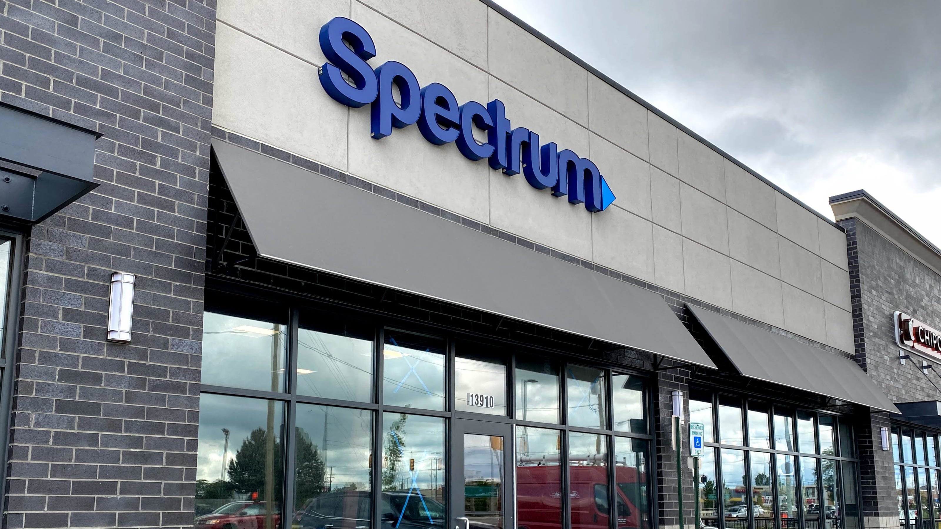 New Spectrum store opening in Livonia this summer