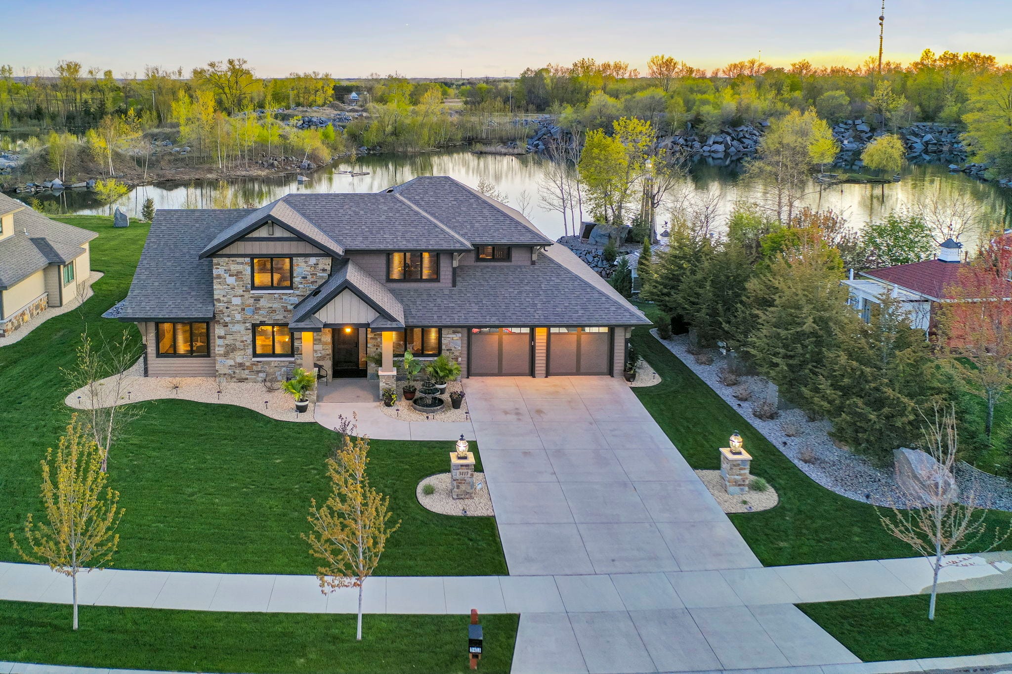 St. Cloud mansion for sale for 1 million in Quarry Woods