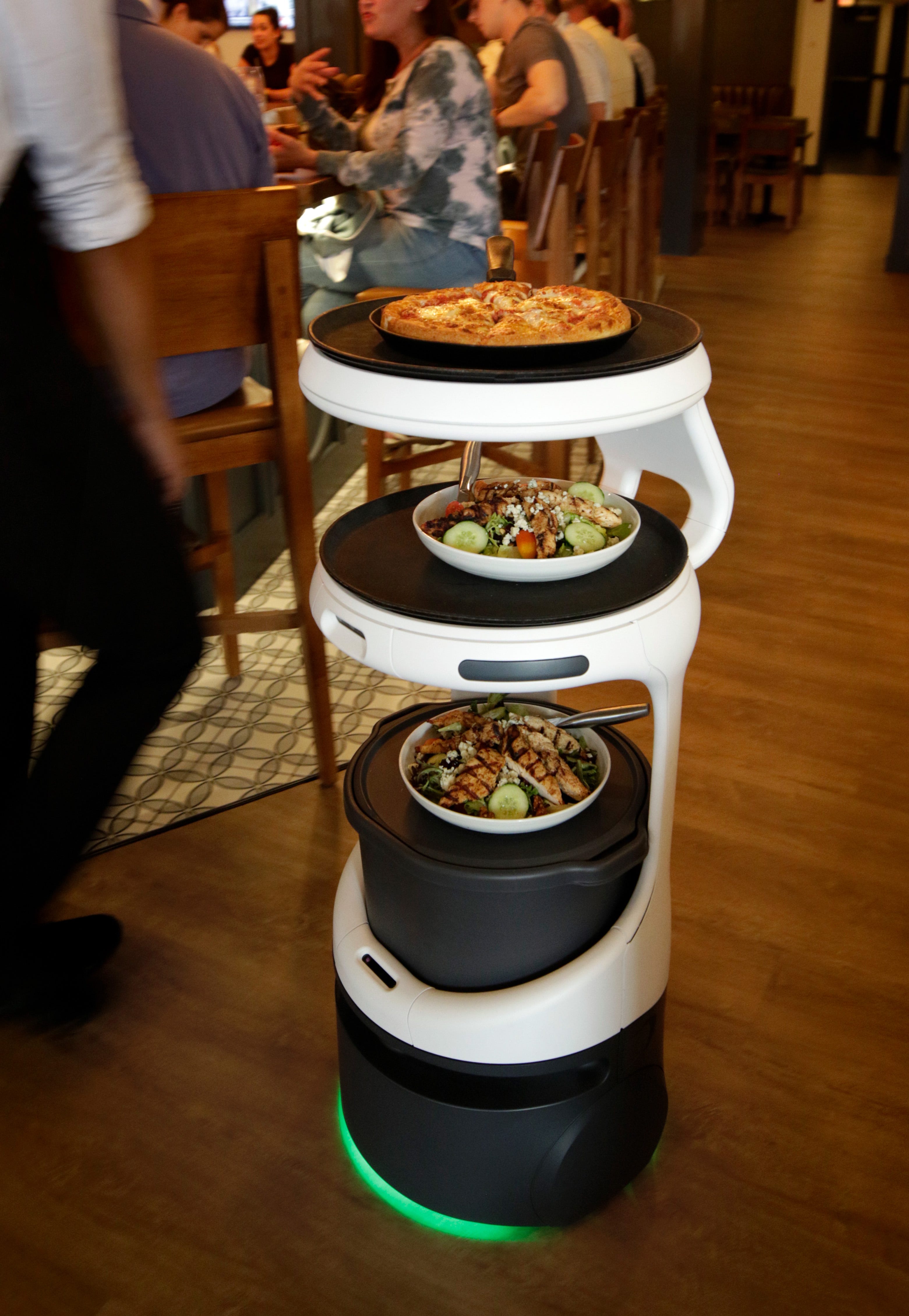 runner in restaurant