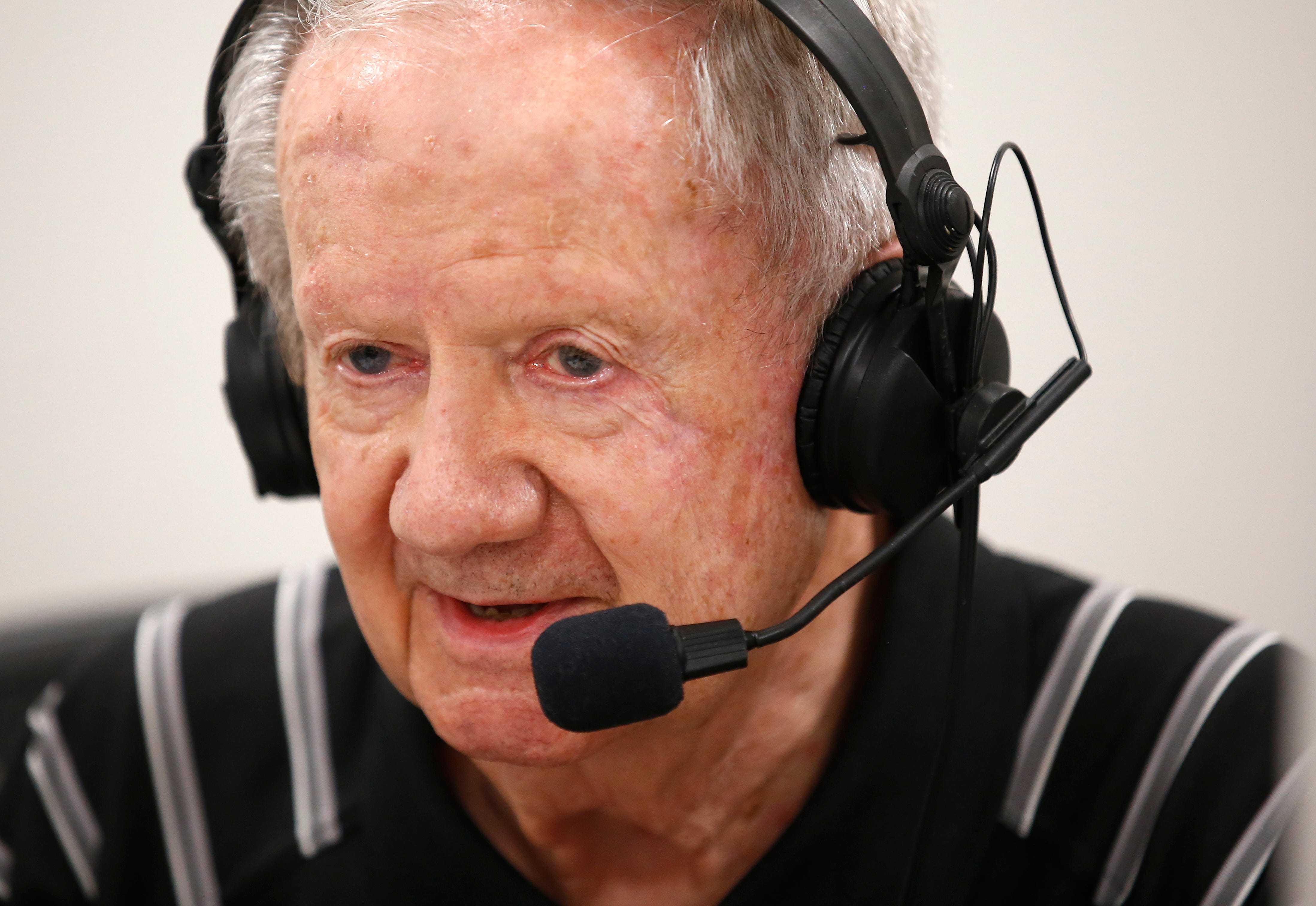 Phoenix Suns announcer Al McCoy on calling the team's third NBA Finals